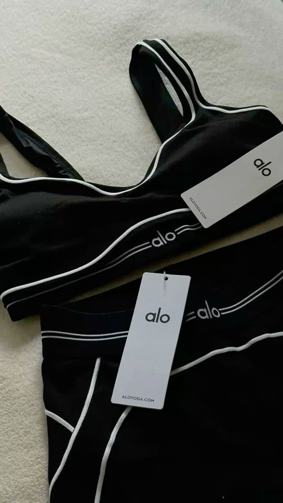 Alo Yoga Alo Yoga black & white set Size 28" / US 6 / IT 42 - 3 Thumbnail