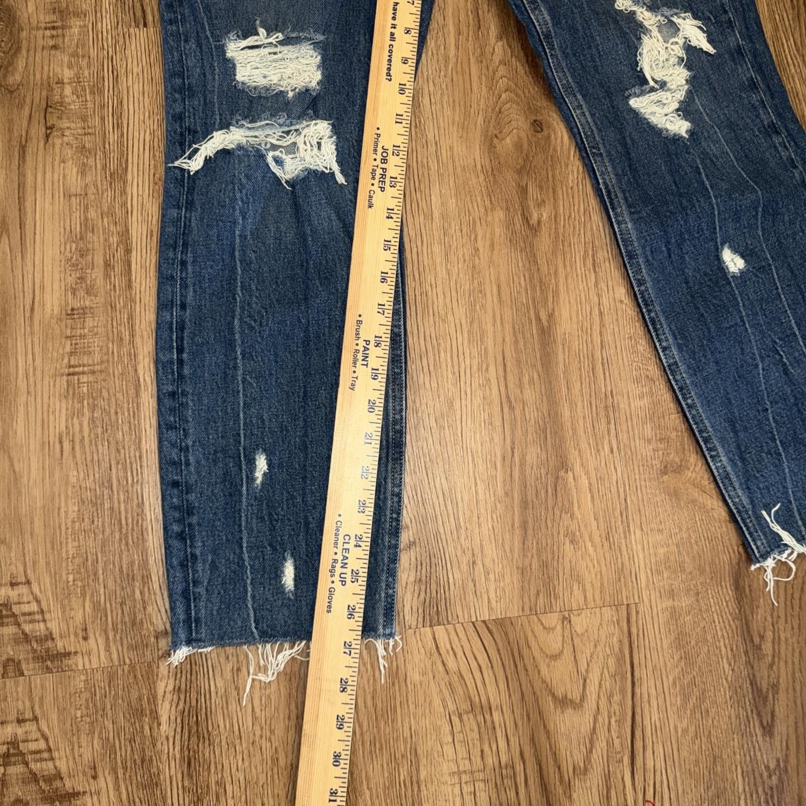 Abercrombie & Fitch Abercrombie & Fitch The Mom High Rise Distressed Jeans 28/6 Size 28" / US 6 / IT 42 - 6 Thumbnail