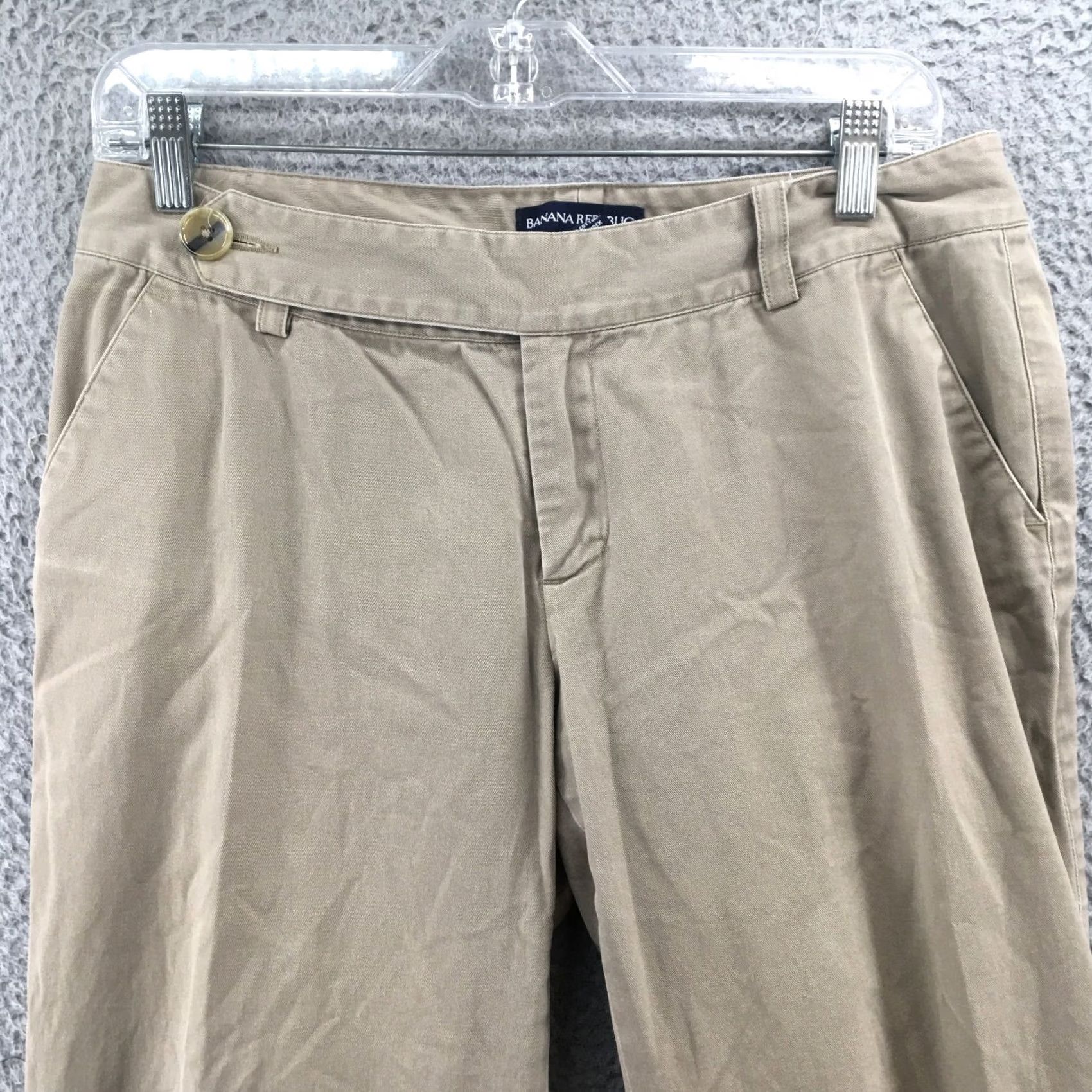 Banana Republic Banana Republic Chino Pants Womens Beige Mid Rise Flare Cut Zip Waist 30 Inseam 31 Size 30" / US 8 / IT 44 - 2 Thumbnail
