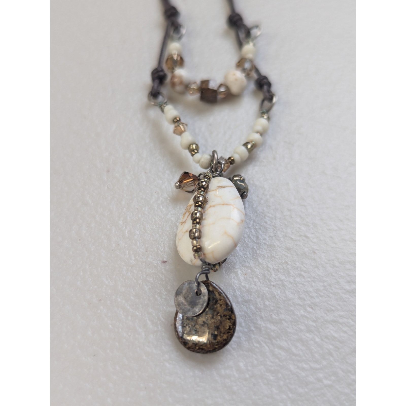 Peyote Bird Peyote Bird Stone Pendant Leather Necklace Beaded Boho New Size ONE SIZE - 1 Thumbnail