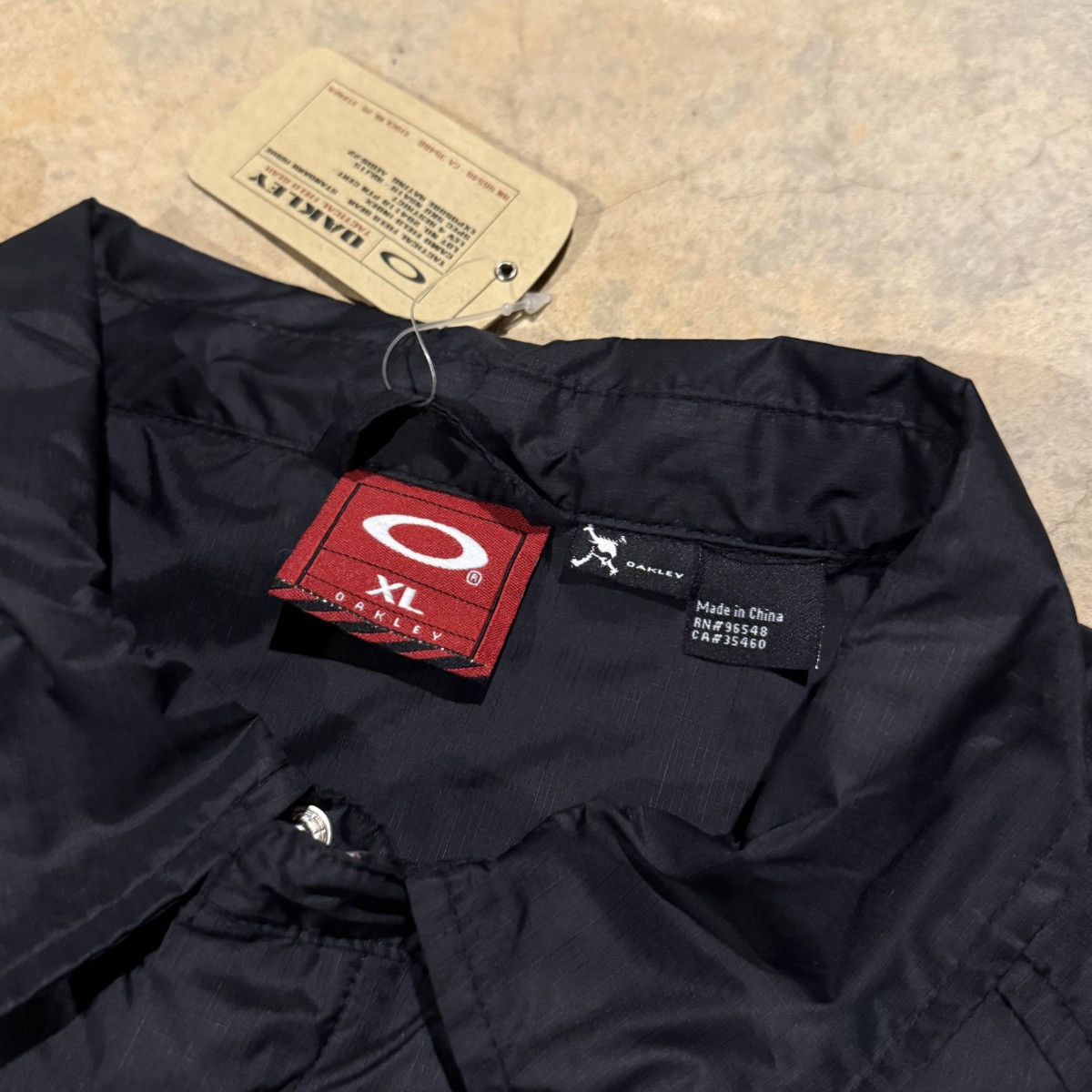 Oakley Brand New 2000s Oakley Software Nylon Zip Windbreaker Jacket Size US XL / EU 56 / 4 - 6 Thumbnail