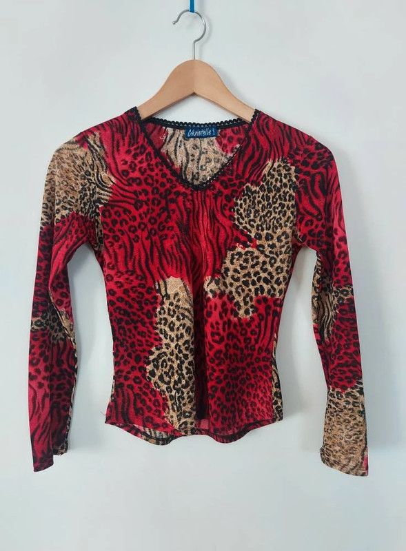 The Difference Christelle vintage top 10 Size US M / EU 48-50 / 2 - 3 Thumbnail