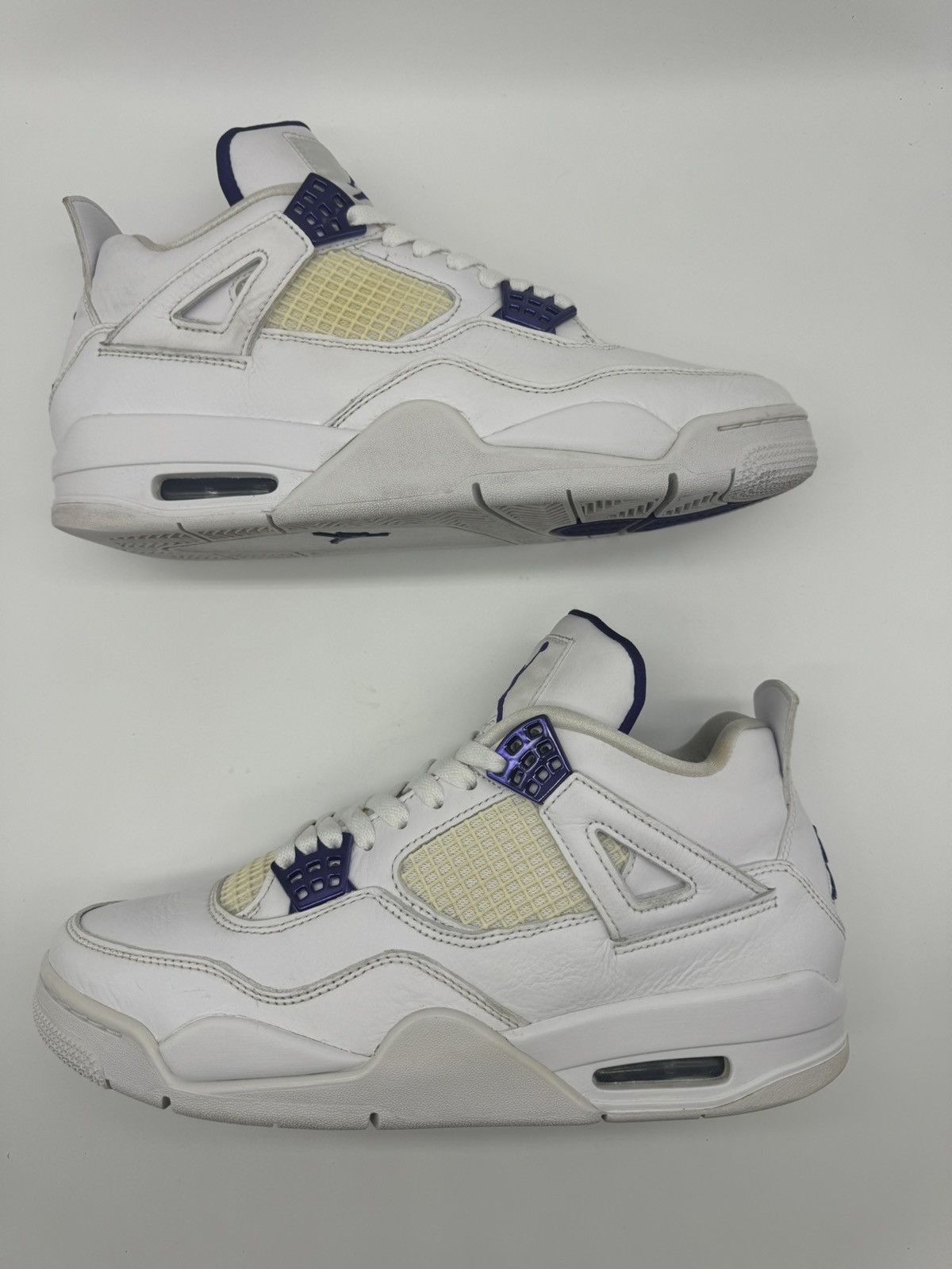 Jordan Brand Nike Air Jordan 4 Retro Purple Metallic Men’s Size 9.5 Size US 9.5 / EU 42-43 - 2 Thumbnail