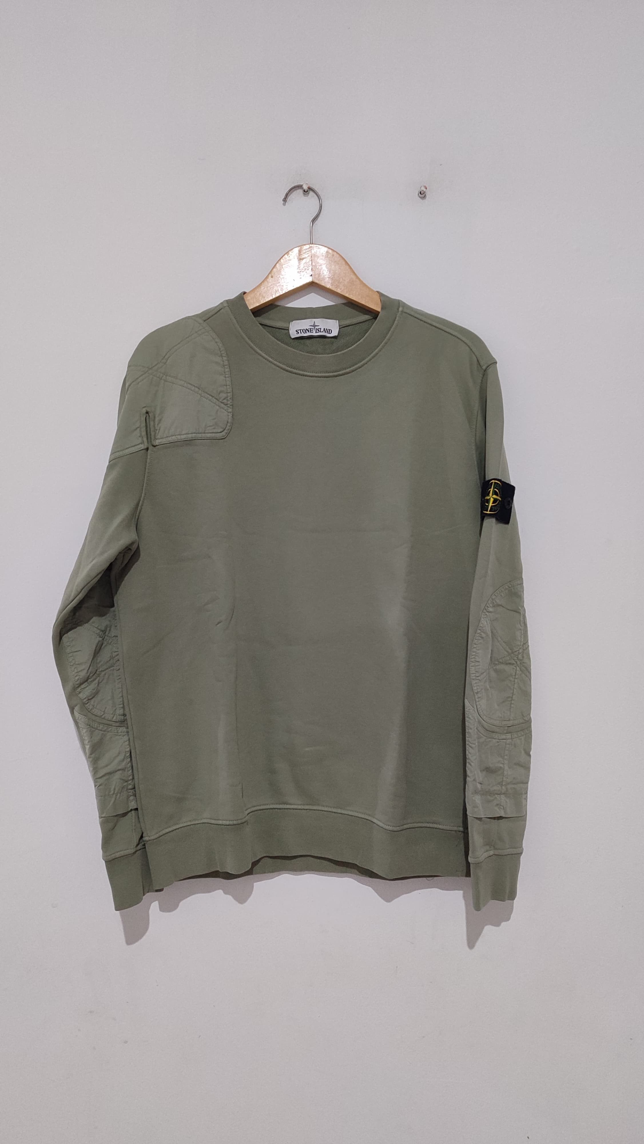 Stone Island Stone island sniper patch Size US L / EU 52-54 / 3 - 2 Thumbnail