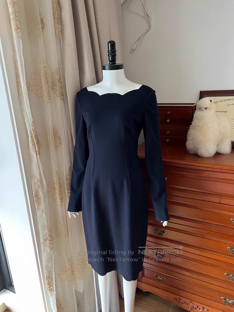Valentino Valentino Main line dress Size S / US 4 / IT 40 - 1 Thumbnail