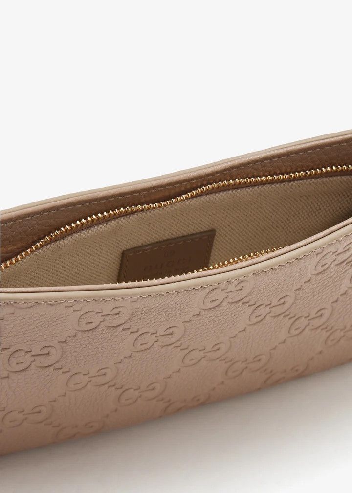 Gucci o1loc1c1026 815278 Size: OS / GG Emblem Small Shoulder Bag Size ONE SIZE - 4 Thumbnail