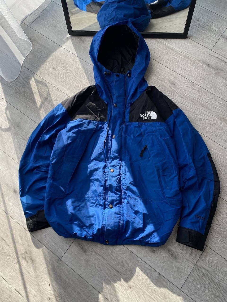 The North Face Vintage The North Face Hyvent Waterproof Jacket M Size US M / EU 48-50 / 2 - 2 Thumbnail