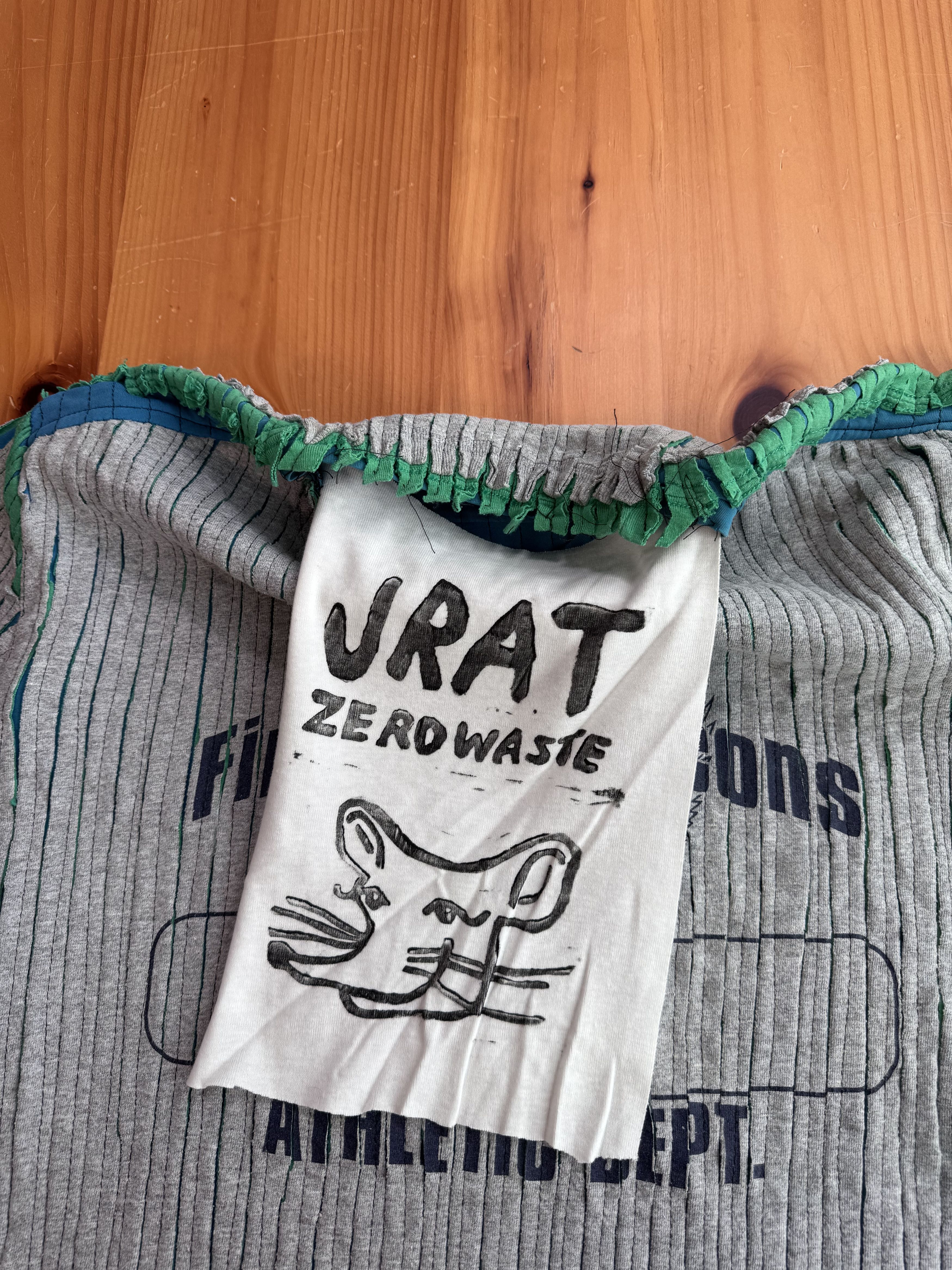 Japanese Brand JRAT 1/1 Reconstructed T-shirt Size US L / EU 52-54 / 3 - 5 Thumbnail
