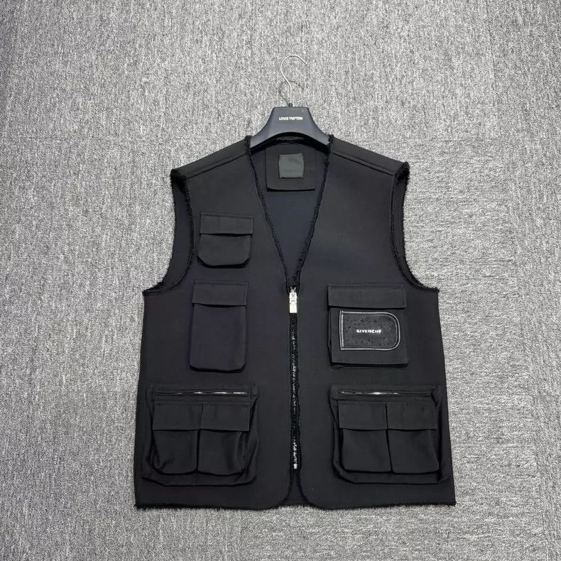 Givenchy Givenchy Size48 Solid Color Wool Vest Size US M / EU 48-50 / 2 - 1 Thumbnail