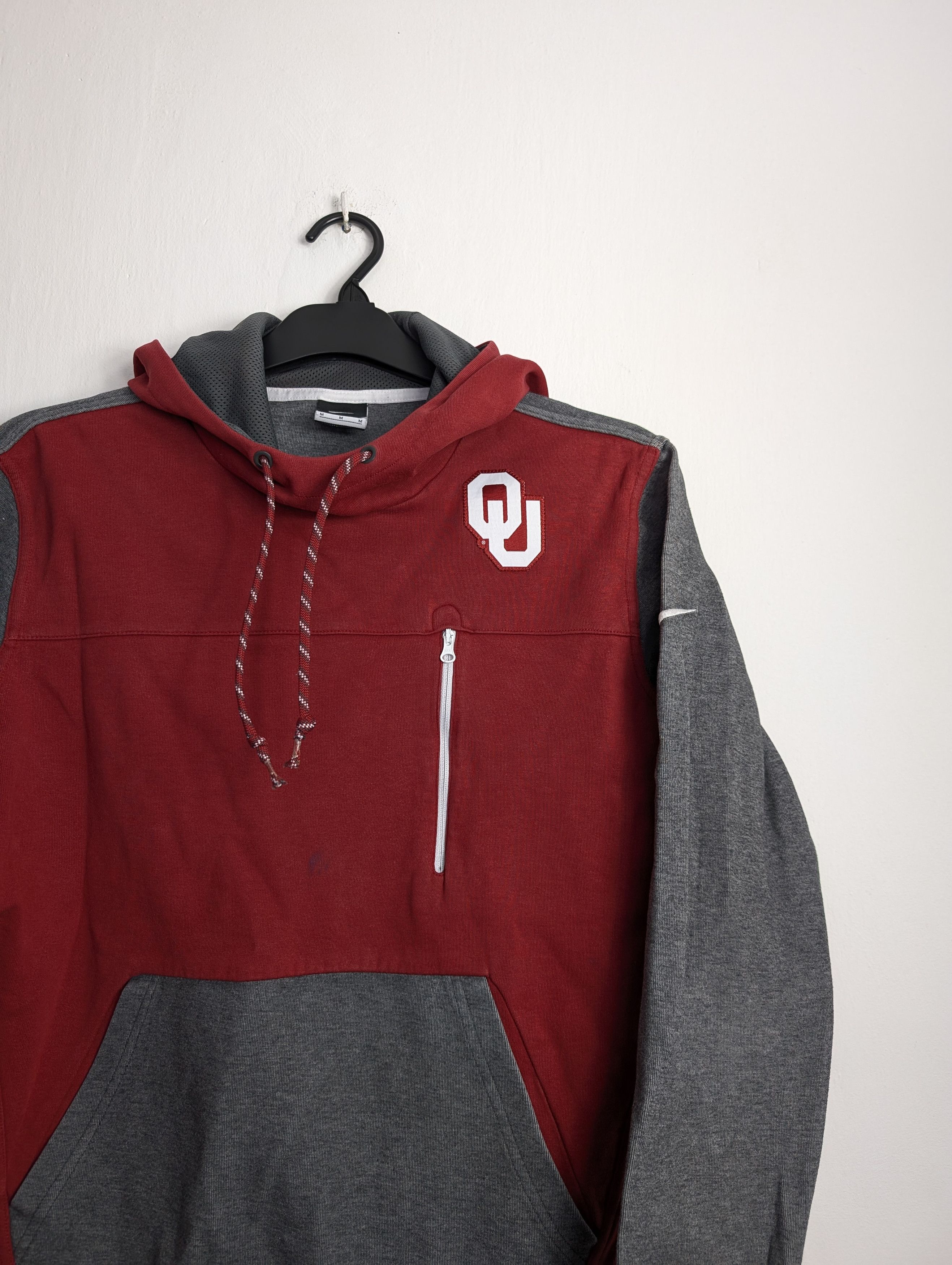 NCAA × Nike Nike Oklahoma Sooners NCAA Hoodie College Team Size US M / EU 48-50 / 2 - 2 Thumbnail