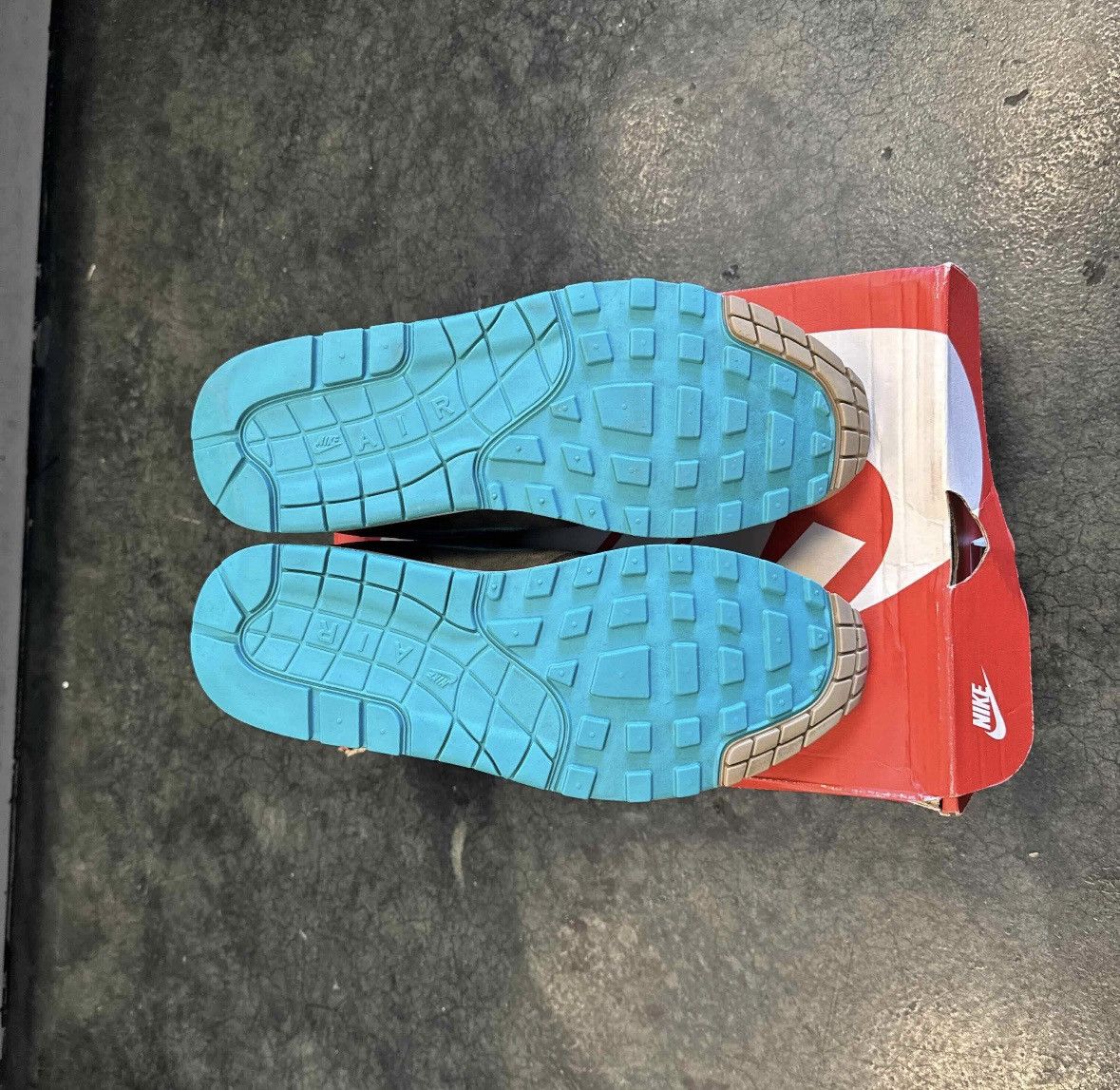 Nike Air Max 1 Ridgerock Size US 10.5 / EU 43-44 - 5 Thumbnail