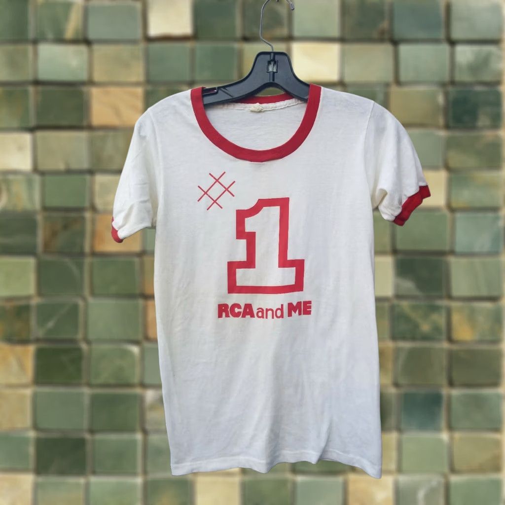 Logo 7 VINTAGE RARE RINGER RCA Gramophone Logo Radio TV 50-50 T Shirt Mens Small White 70s 70's Bus Logo Dog Fits small Size US S / EU 44-46 / 1 - 1 Thumbnail