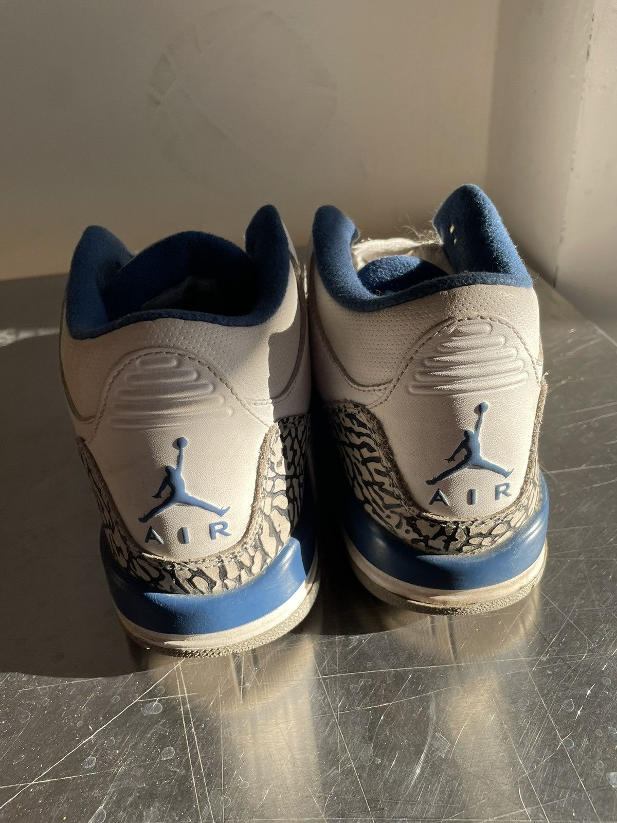 Jordan Brand Air Jordan III 3 Retro 2011 True Blue Size 7Y Size US 7 / EU 40 - 4 Thumbnail