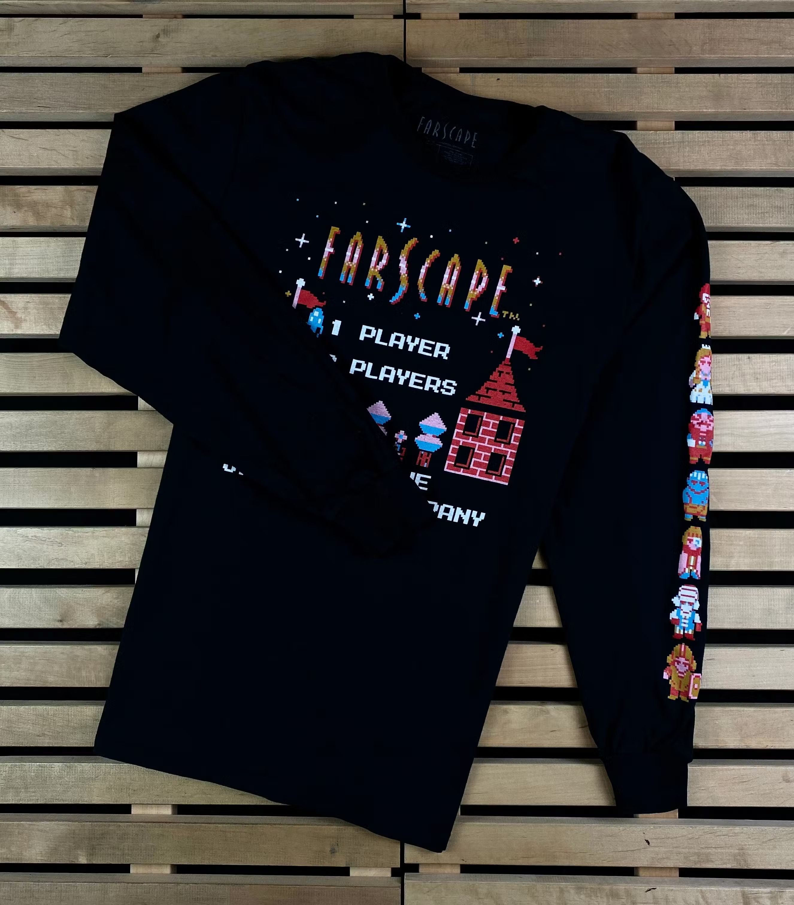 Vintage Mens Vintage Long Sleeve T Shirt Farscape Size L Size US L / EU 52-54 / 3 - 1 Thumbnail