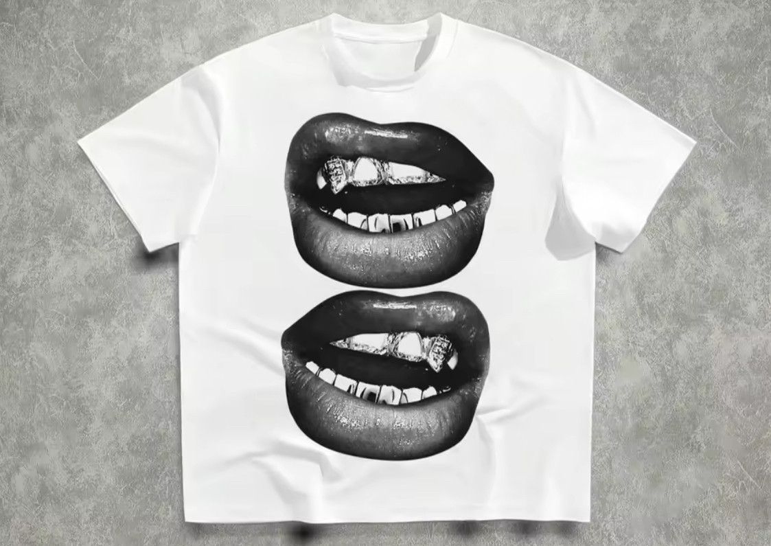 Other Street Y2K Mouth Sexy Lips Gold Teeth Graphic White T-Shirt Size US M / EU 48-50 / 2 - 1 Thumbnail