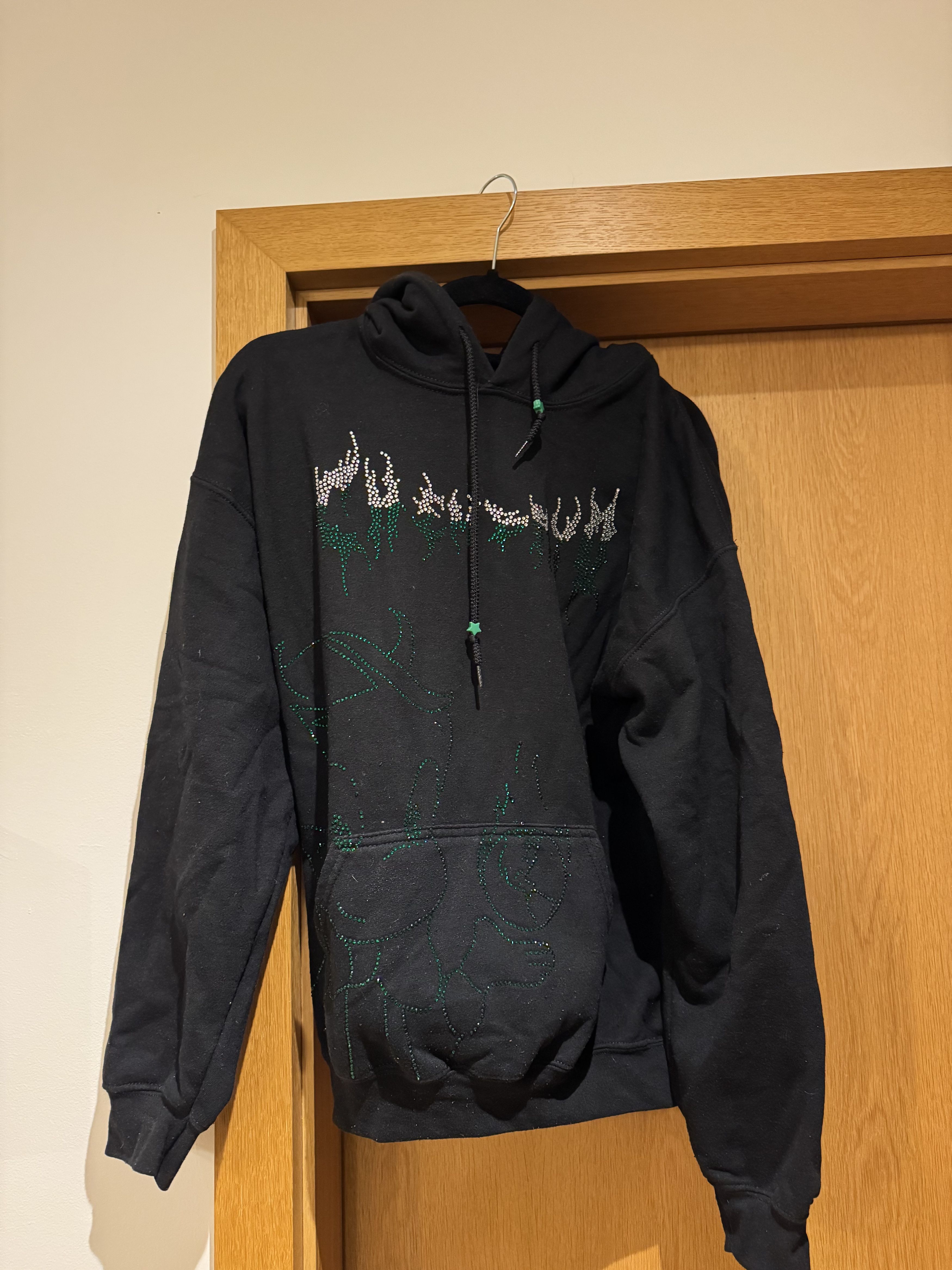 Gildan Chembryo Rhinestone Hoodie Size US L / EU 52-54 / 3 - 1 Thumbnail