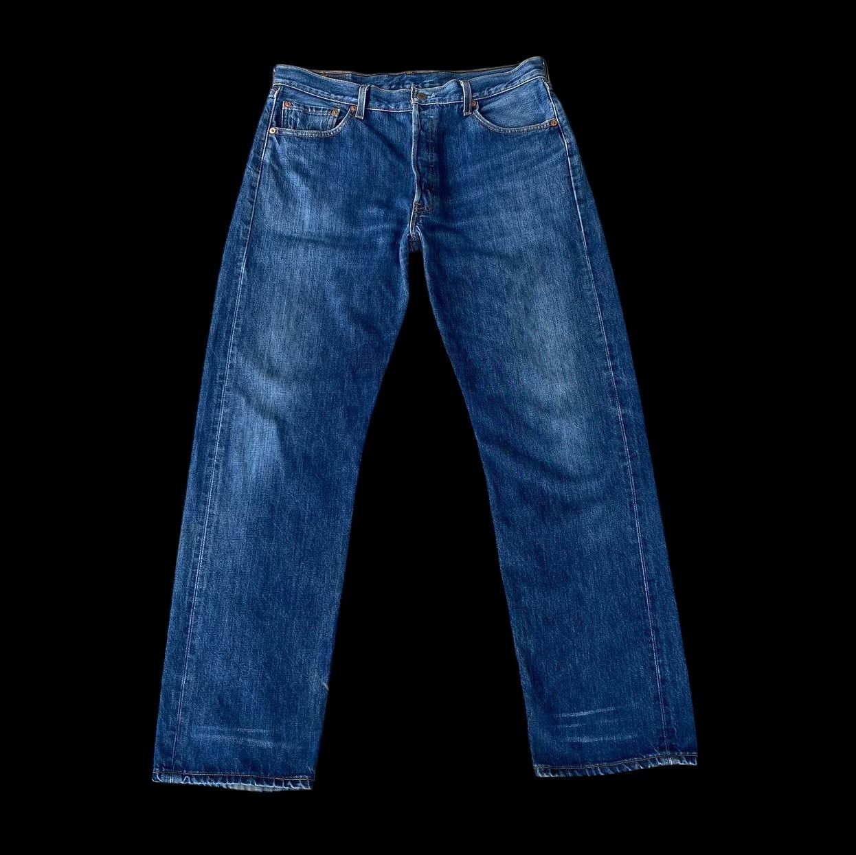 Levi's Vintage Clothing W34X31 VTG LEVIS 501 1999 DISTRESSED DENIM Size US 34 / EU 50 - 1 Thumbnail