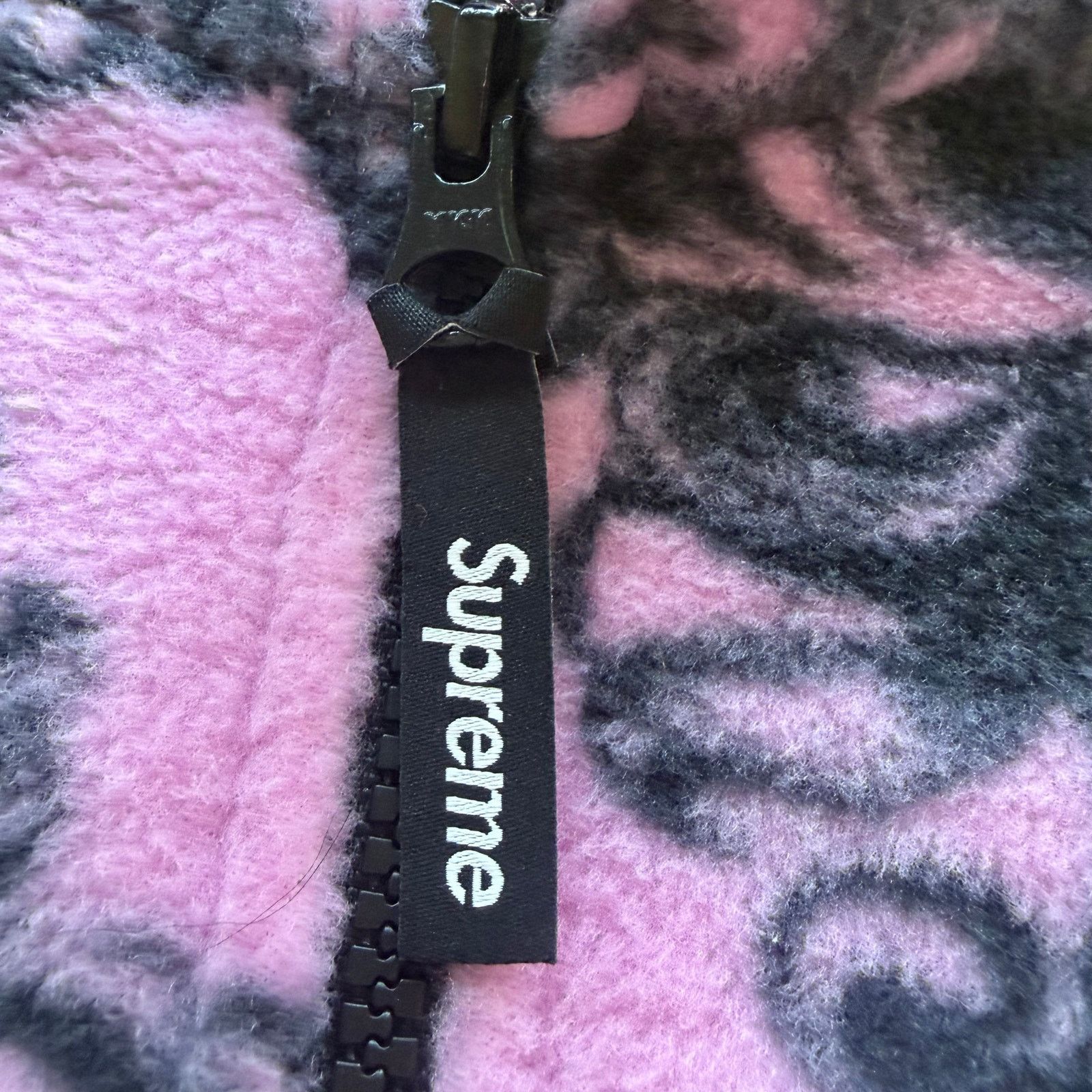 Supreme Brand New Supreme New York Fleece Pink M Size US M / EU 48-50 / 2 - 3 Thumbnail