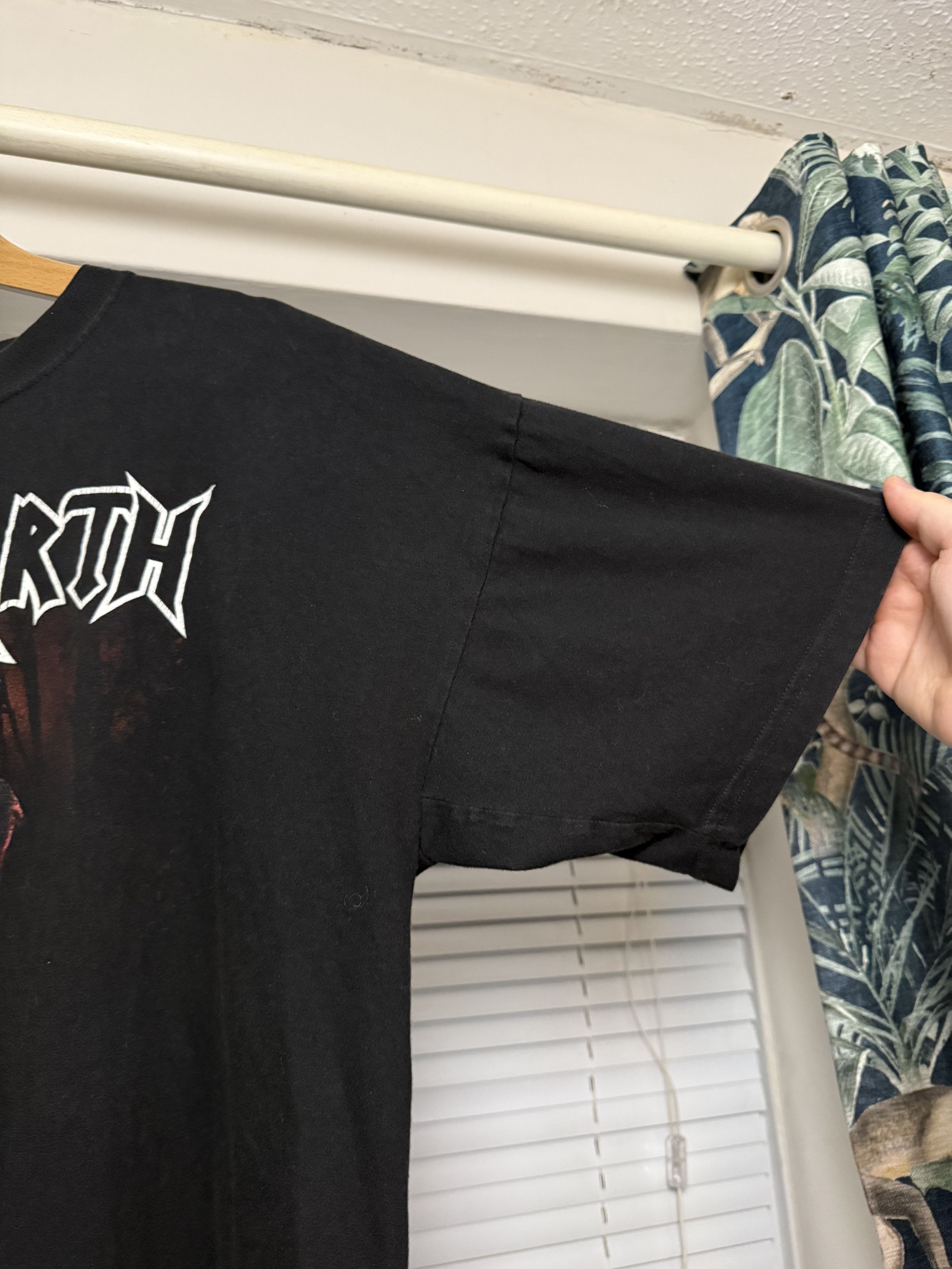 Band Tees Vintage 2001 Iced Earth Dracula Rock Band T-shirt Size US XL / EU 56 / 4 - 5 Thumbnail
