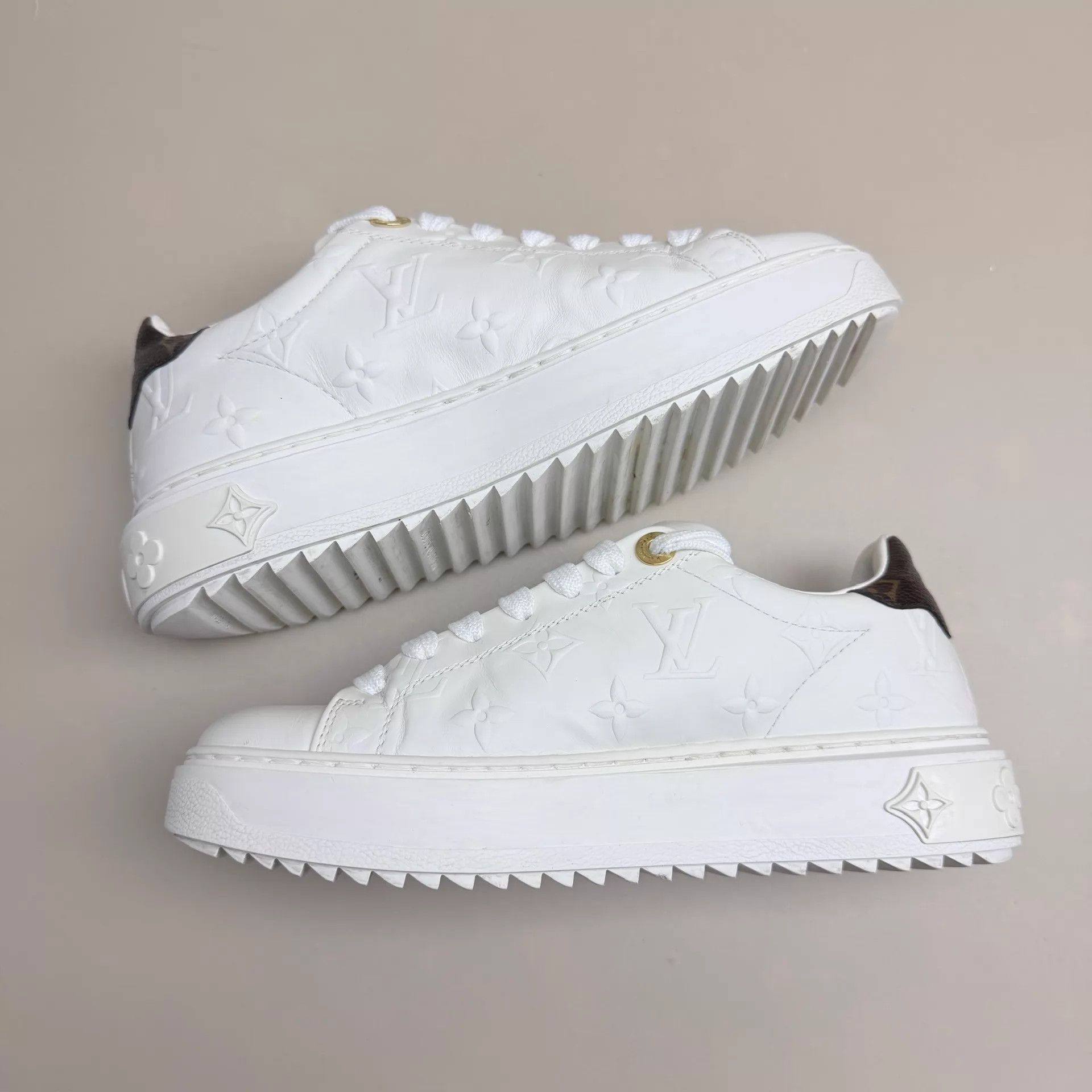 Louis Vuitton LV White/Brown Monogram Platform Shoes EU35 95 New Size US 4.5 / IT 34.5 - 5 Thumbnail