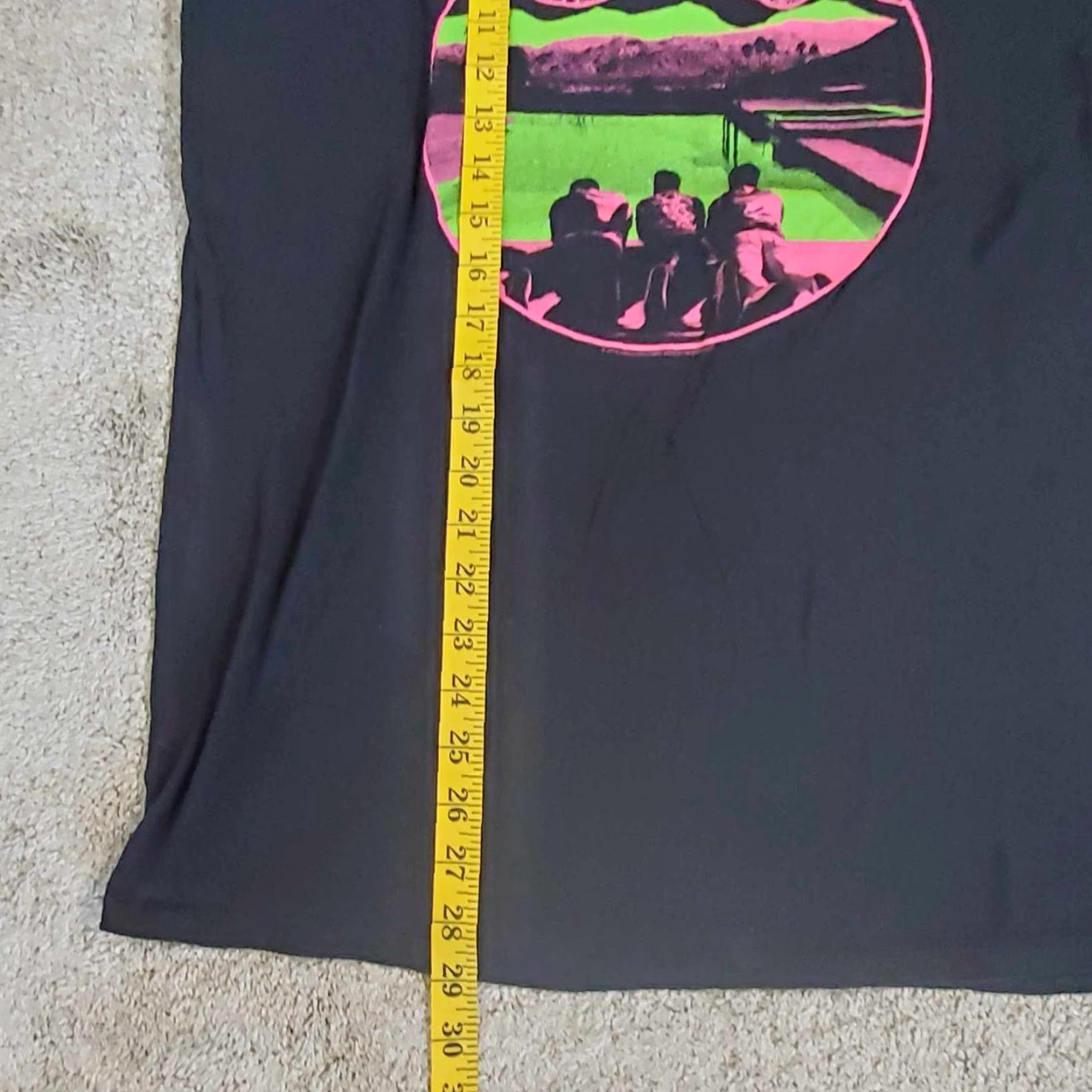 Vintage Jonas Brothers Happiness Begins Concert Shirt L Black Band Tee Mens Size US L / EU 52-54 / 3 - 6 Thumbnail