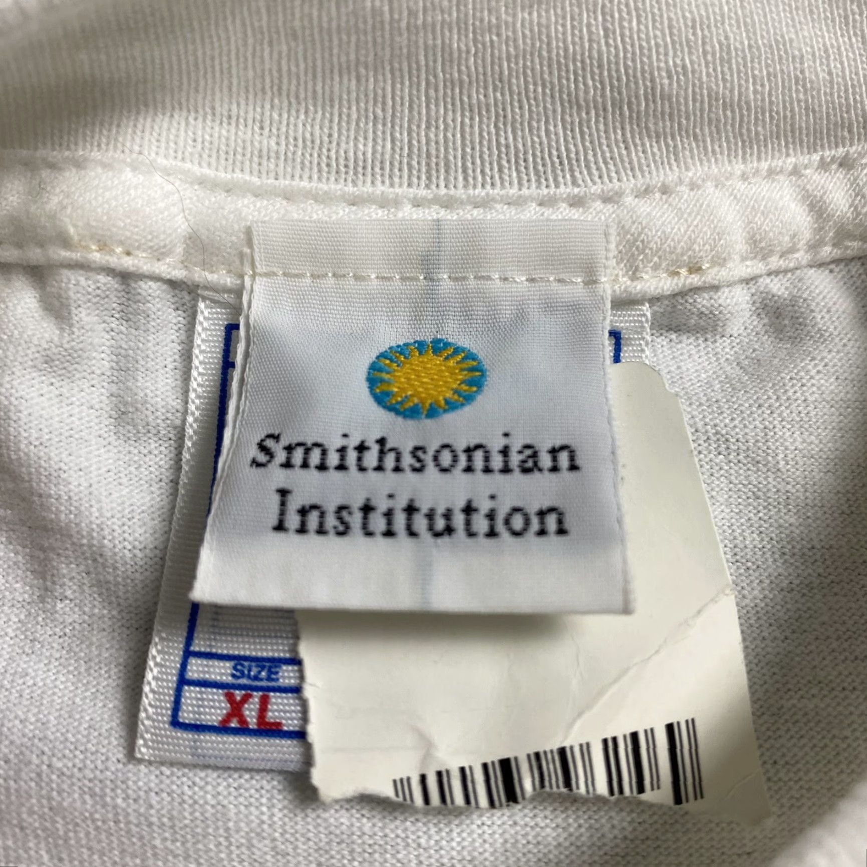 Vintage VINTAGE M & M WWII MEMORIAL GRAPHIC T-SHIRT 2004 WHITE XL Mens Size US XL / EU 56 / 4 - 3 Thumbnail