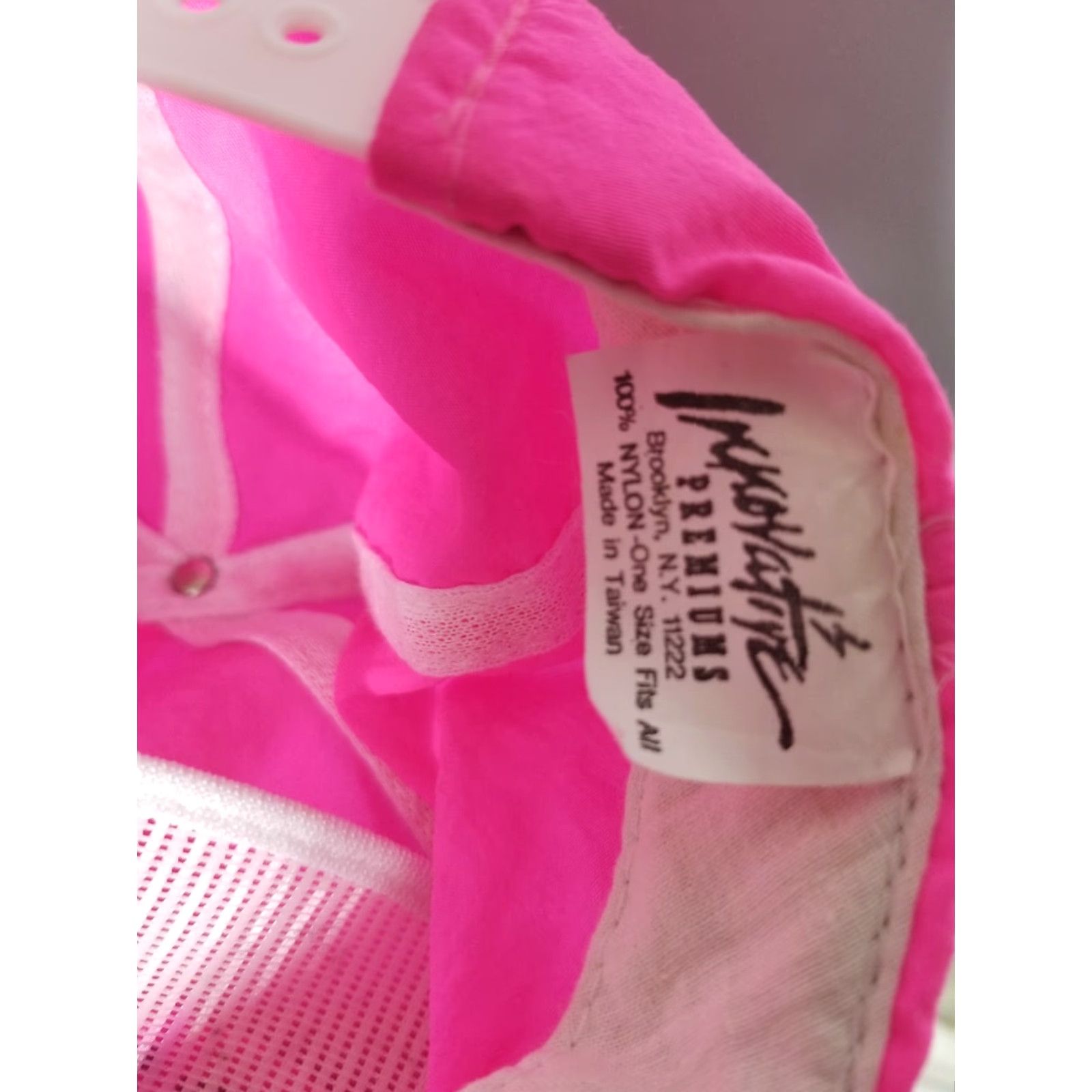 VIBE VINTAGE HaT Snapback Hat - Pink Neon - 90s Vibe - One Size - Men's - Tagament Promo - Pink/Neon Hash Tag 90s Mens Snapback Size ONE SIZE - 3 Thumbnail