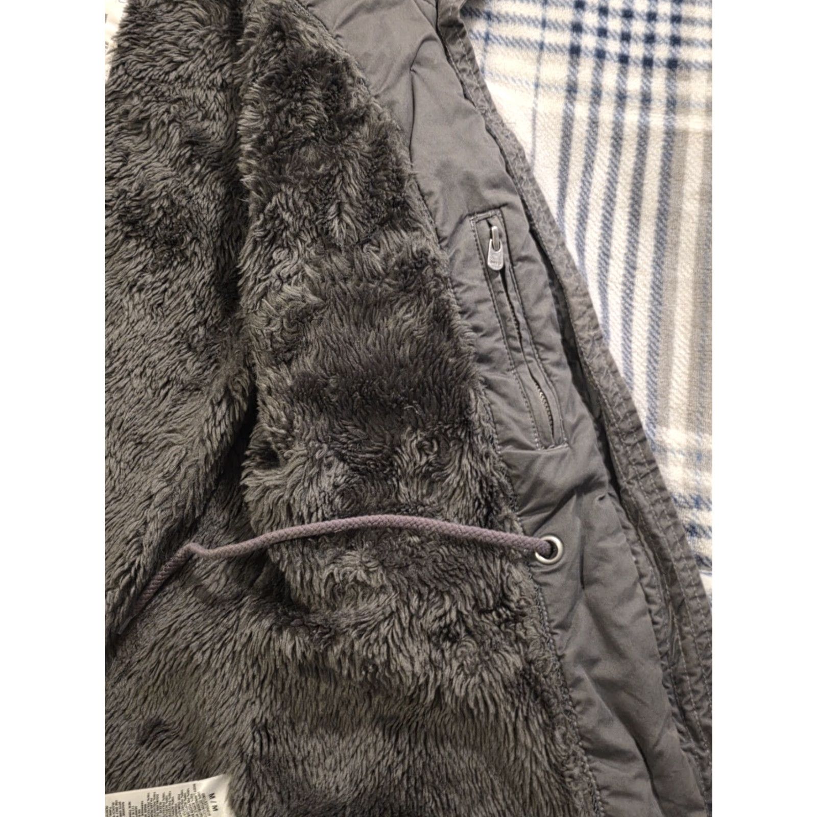 Vintage VINTAGE Y2K Aeropostale Faux Fur Lined Hooded Military Style Jacket Gray Womens Medium Size M / US 6-8 / IT 42-44 - 6 Thumbnail