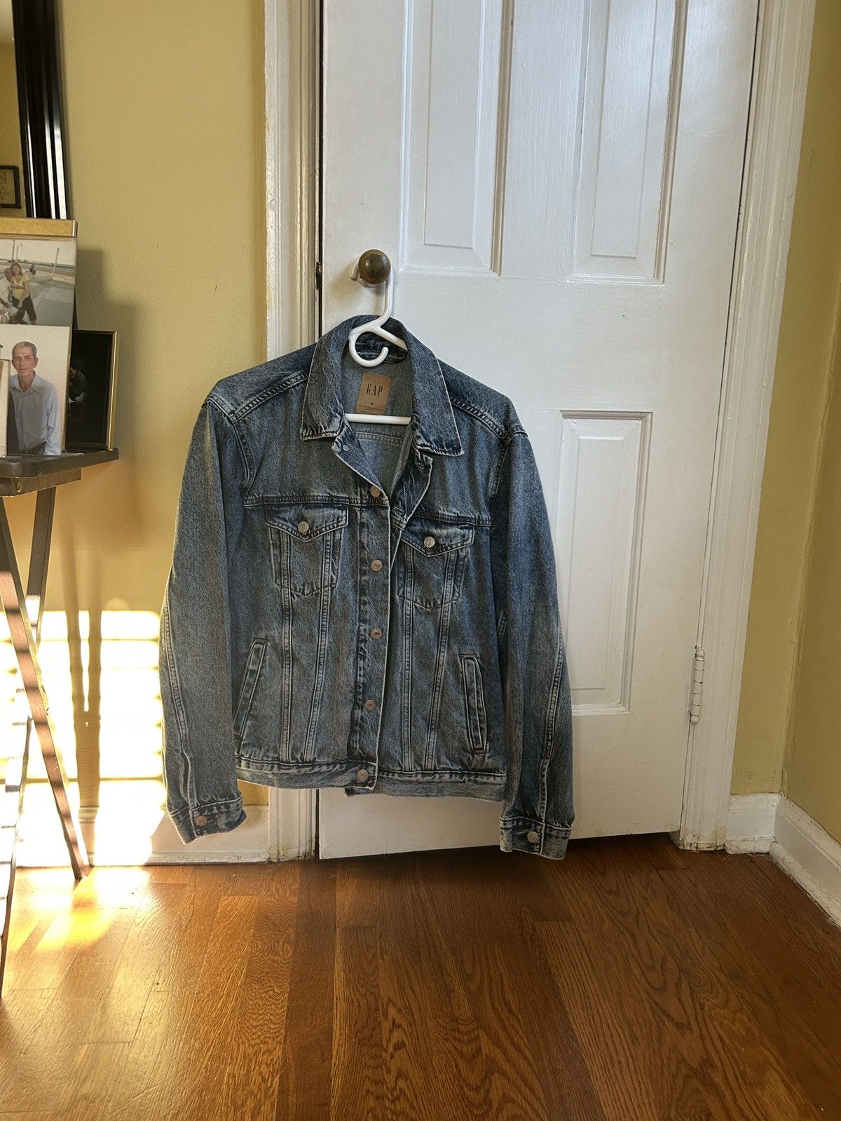 Gap Denim jacket medium wash Size US M / EU 48-50 / 2 - 2 Thumbnail