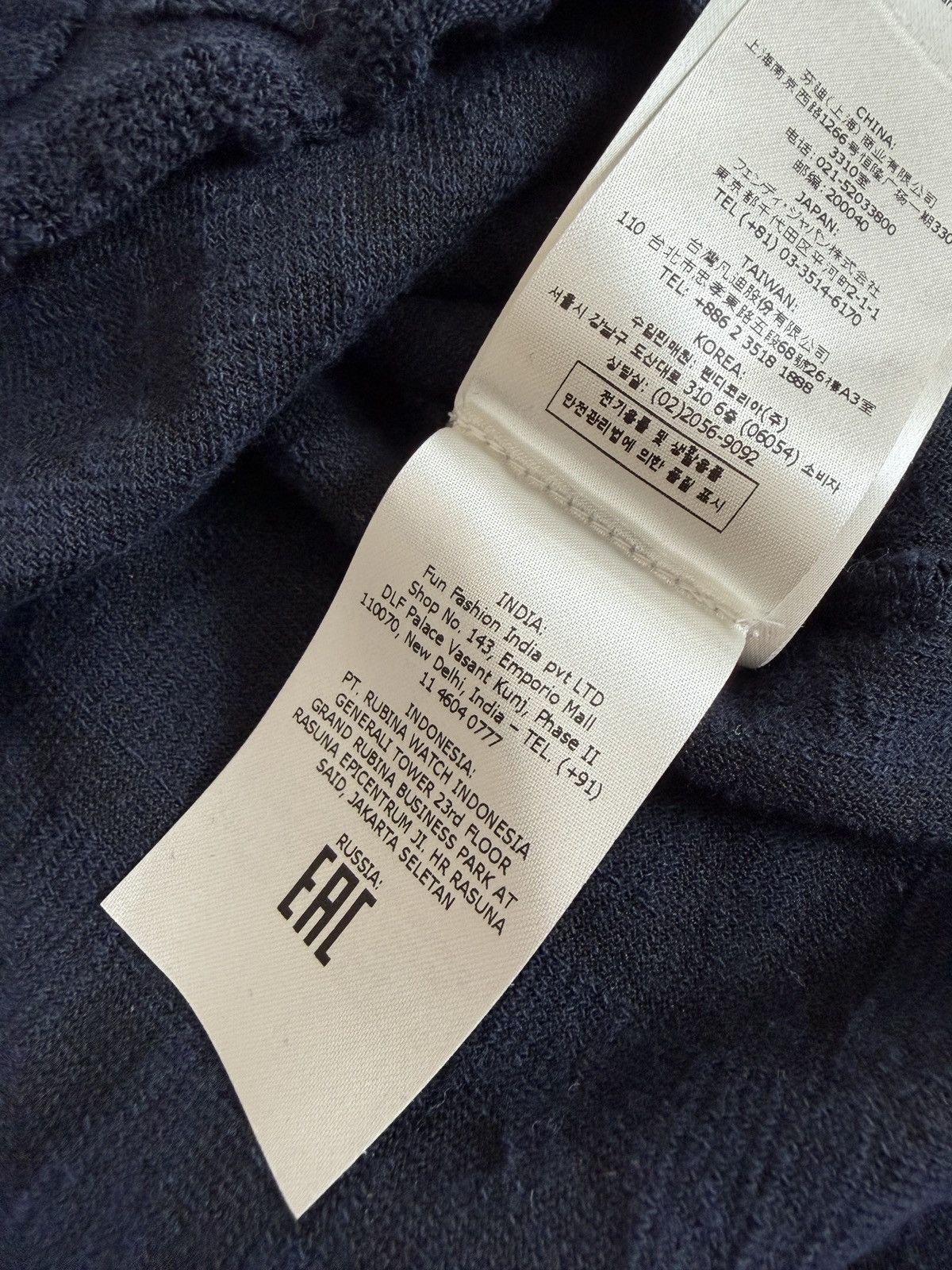 Fendi Fendi Roma FF Monogram Terry Cloth T-Shirt Navy Blue Size L Size US L / EU 52-54 / 3 - 10 Thumbnail