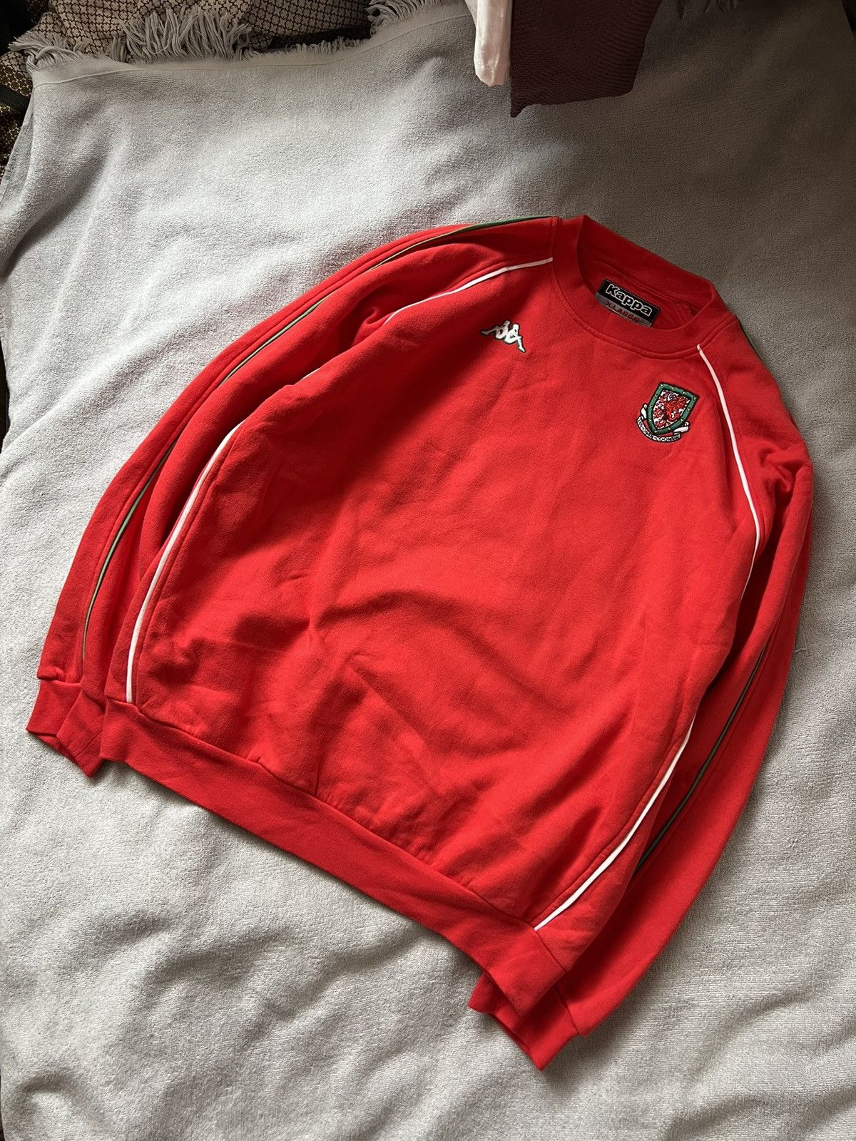 Kappa × Vintage Kappa vintage soccer football sweatshirt wales 2003/05 y2k Size US L / EU 52-54 / 3 - 1 Thumbnail