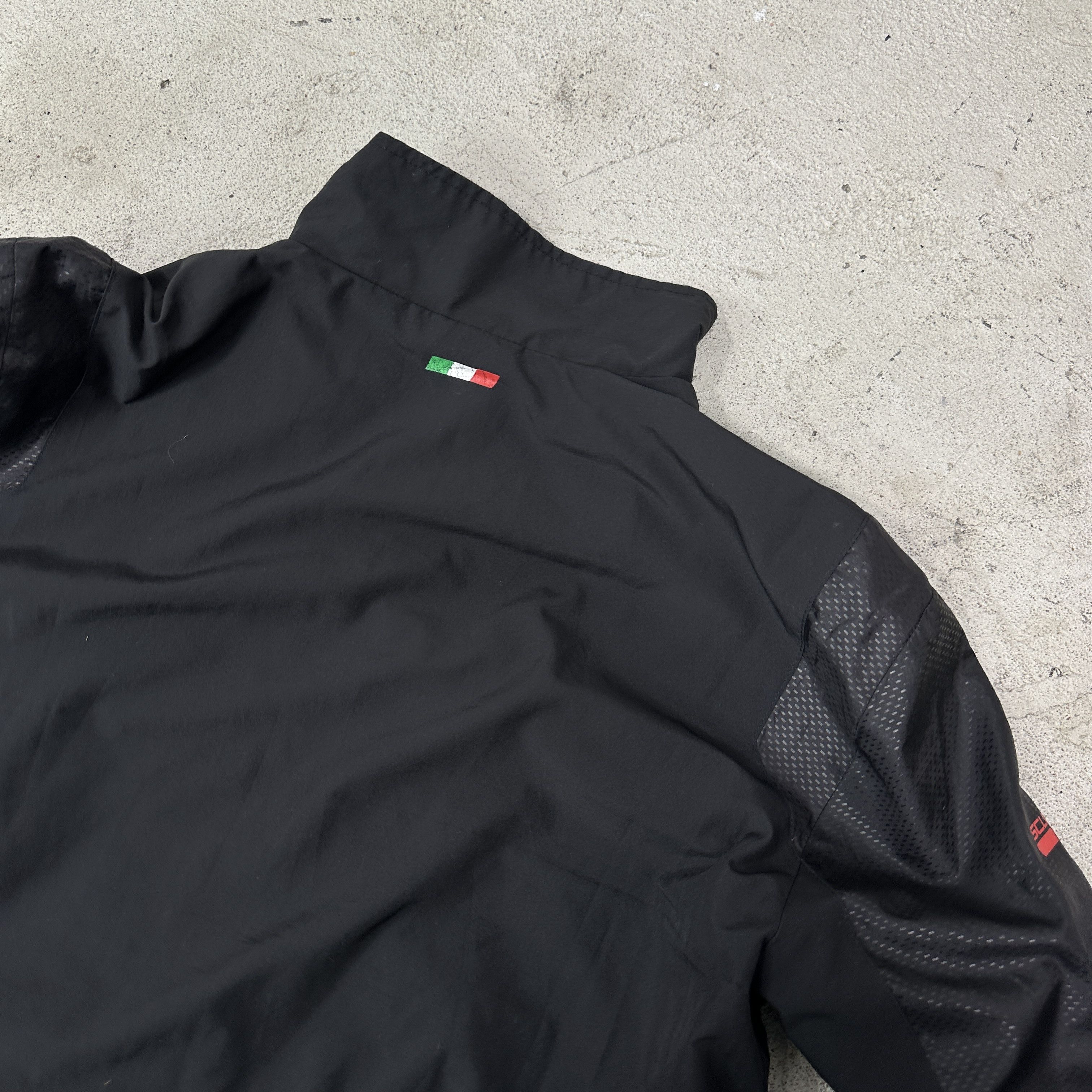 Ferrari × Puma Vintage Streetwear Moto Ferrari Puma Jacket/Sweatshirt 00s Size US M / EU 48-50 / 2 - 5 Thumbnail