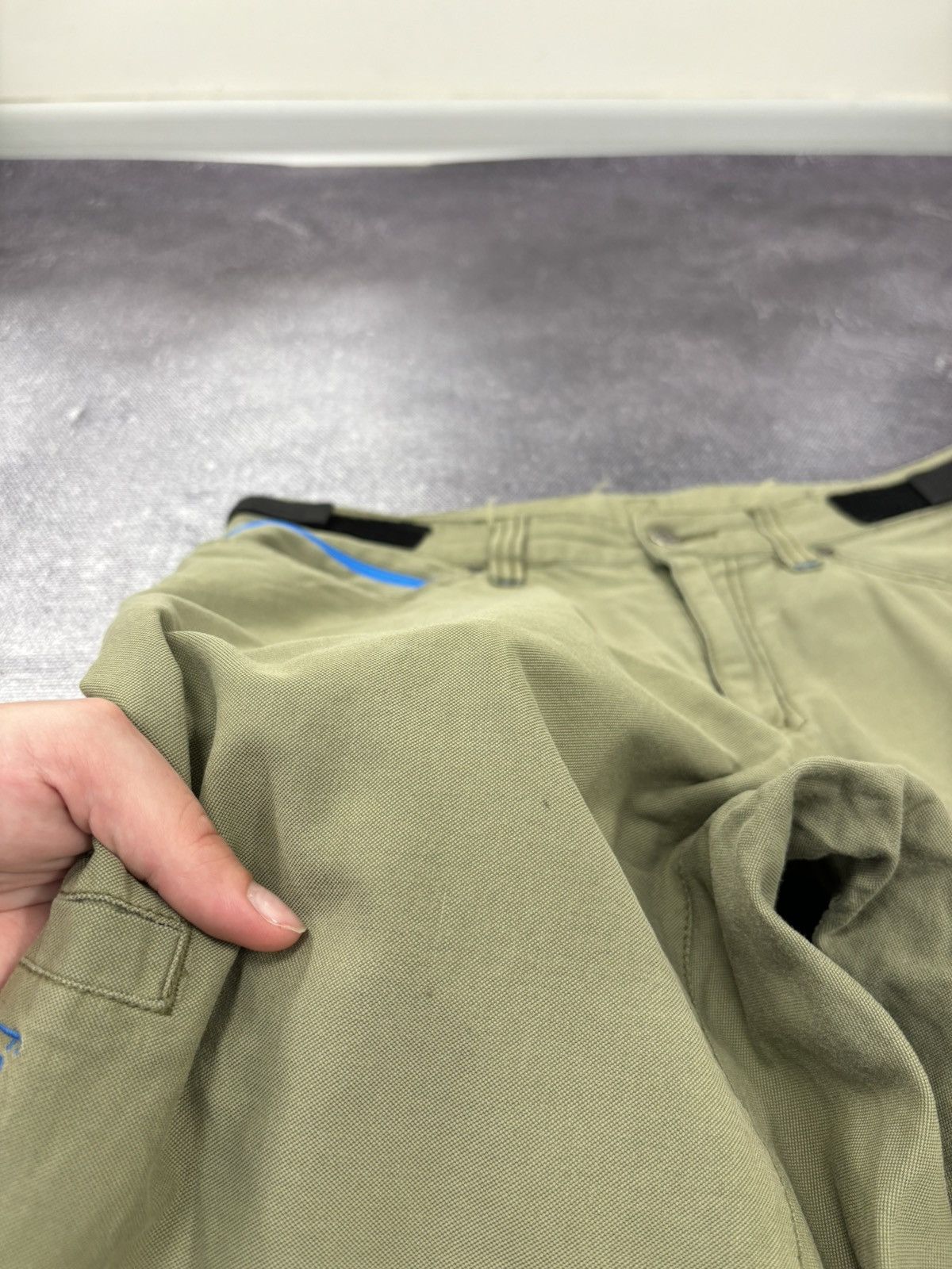 Norrona Norrona Men’s Falketind Olive Green Outdoor Cotton Shorts Size US 30 / EU 46 - 8 Thumbnail