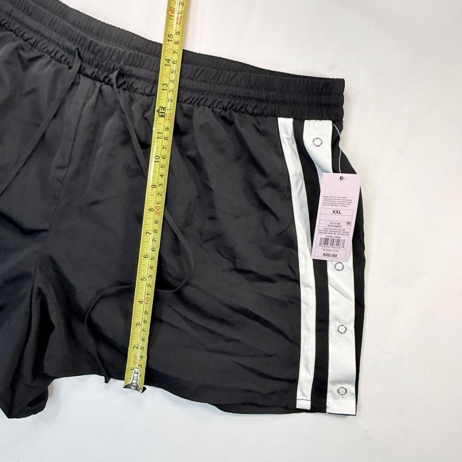 & Other Stories NWT Wild Fable Athletic Shorts Black Plus Size XLL Size 40" / US 18 - 3 Thumbnail