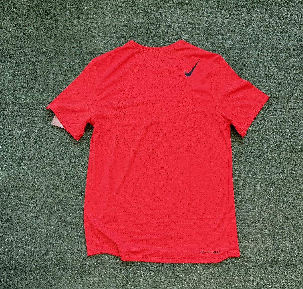 Nike Nike Aeroswift Dri-Fit ADV Red Racing Activewear T Shirt Size US S / EU 44-46 / 1 - 4 Thumbnail