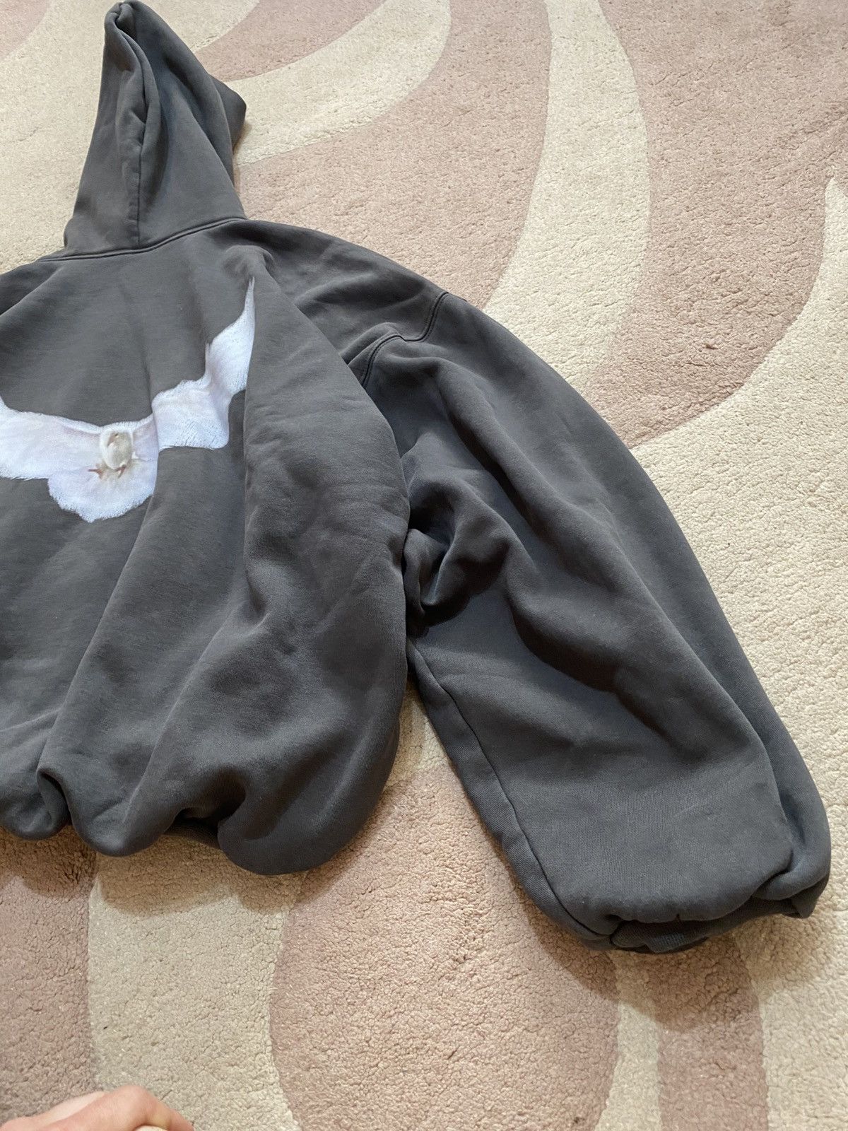 Balenciaga × Gap × Kanye West Yeezy gap Balenciaga Kanye West dove hoodie Size US S / EU 44-46 / 1 - 15 Thumbnail