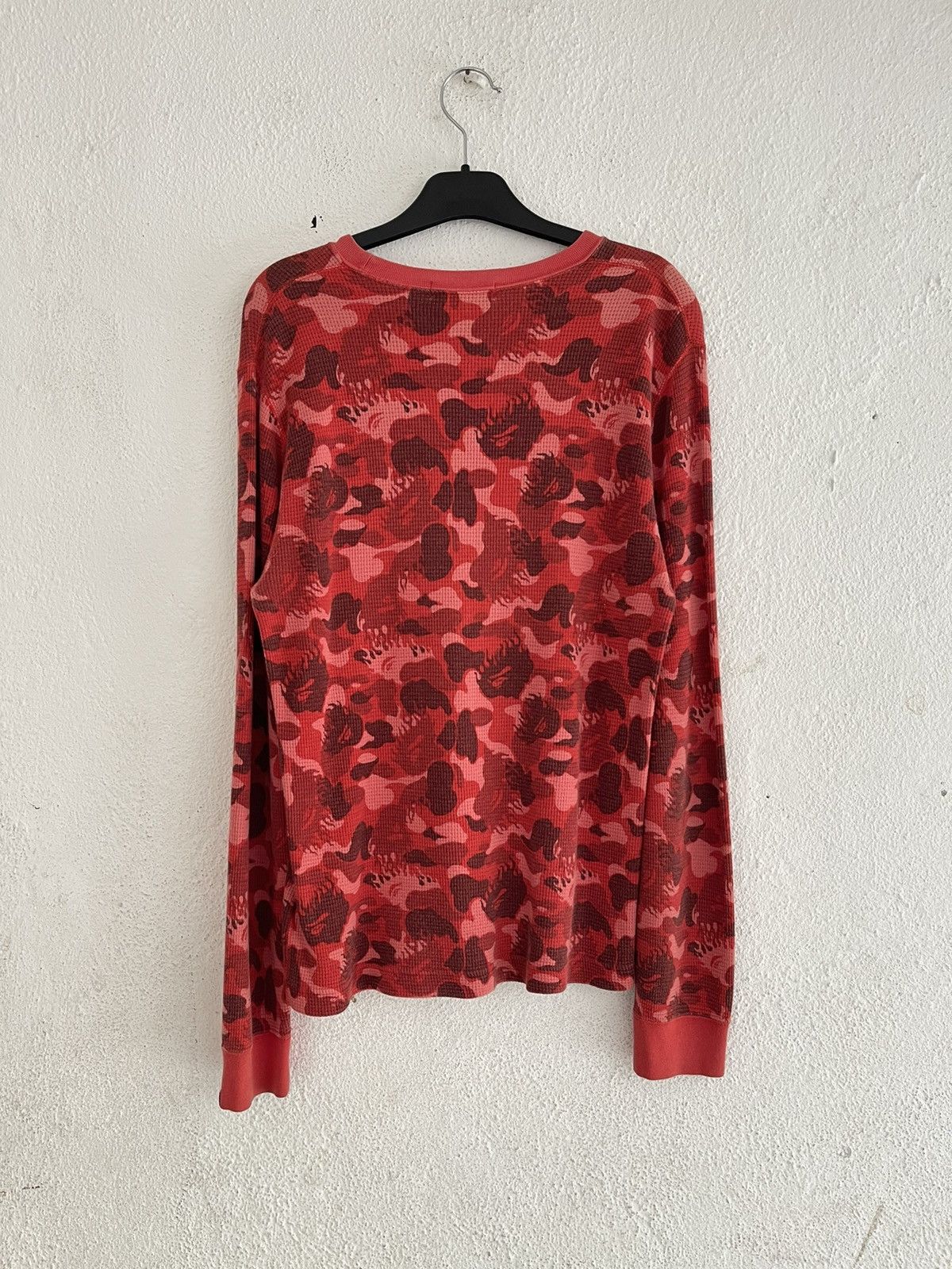 Bape Bape Red Fire Camo Longsleeve Thermal Size US M / EU 48-50 / 2 - 10 Thumbnail