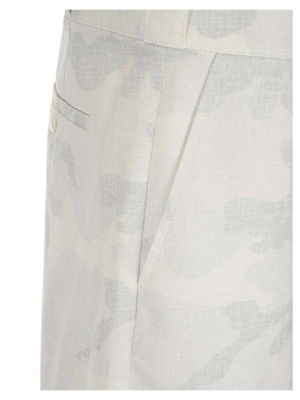 Valentino o1y0525 Camouflage-print Short in Off-White Size US 34 / EU 50 - 2 Thumbnail