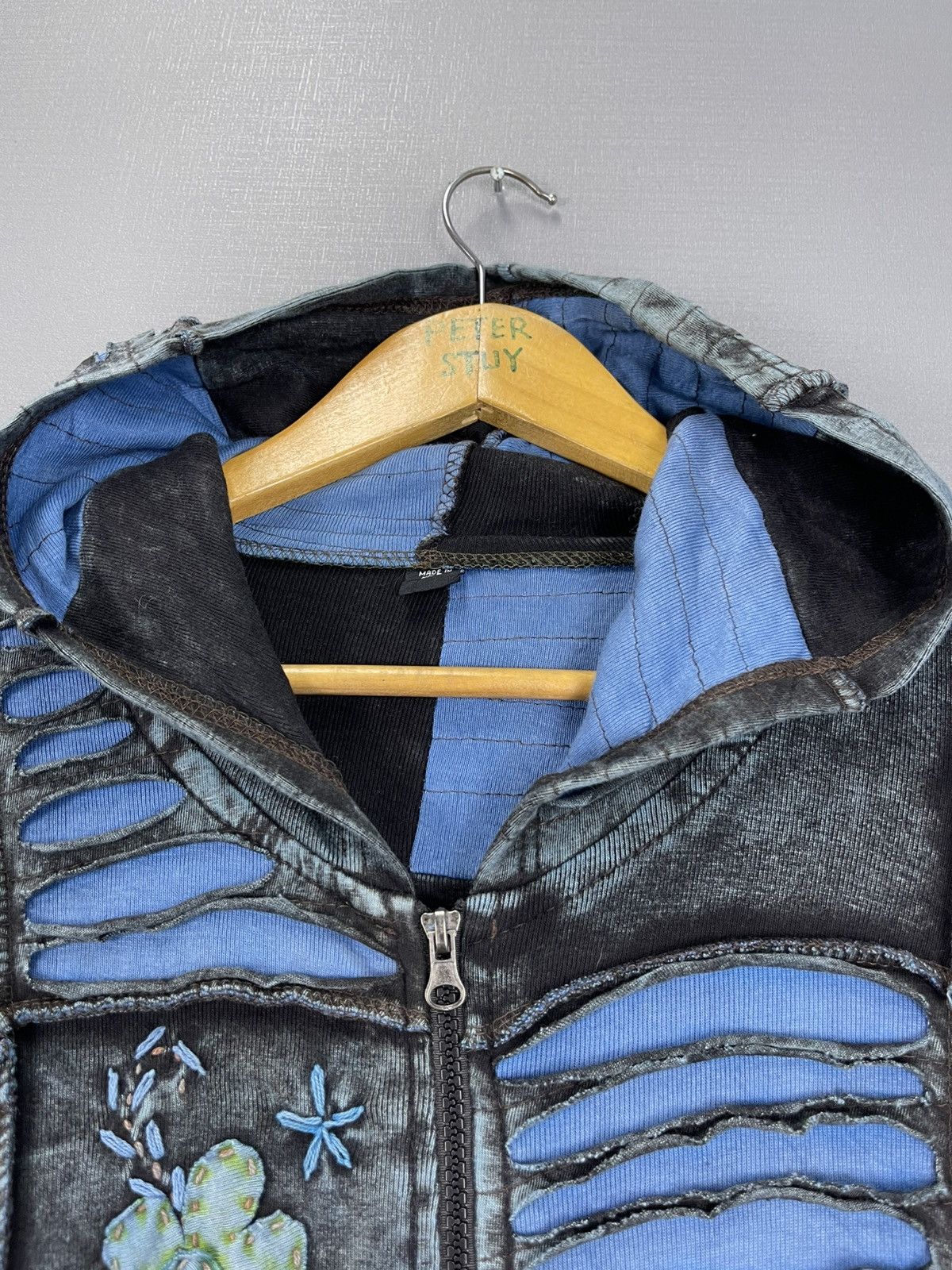 Vintage Vintage patchwork hoodie Size US L / EU 52-54 / 3 - 6 Thumbnail