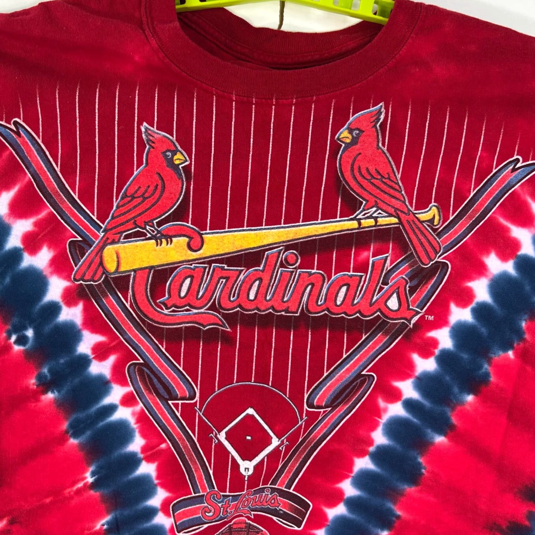 Liquid Blue Liquid Blue St. Louis Cardinals Tie Dye T-Shirt XL Red Short Sleeve Graphic Mens Size US XL / EU 56 / 4 - 2 Thumbnail