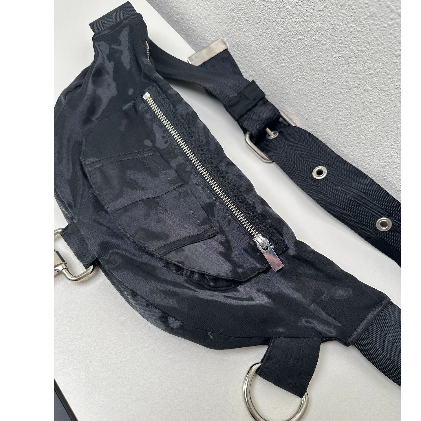 Other Strike Oil Shiny Canvas Belted Felt Fanny Pack Size ONE SIZE - 6 Thumbnail