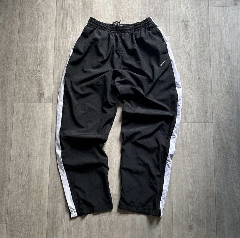 Nike × Vintage Vintage Nike 2000s Baggy track pants Size US 34 / EU 50 - 2 Thumbnail