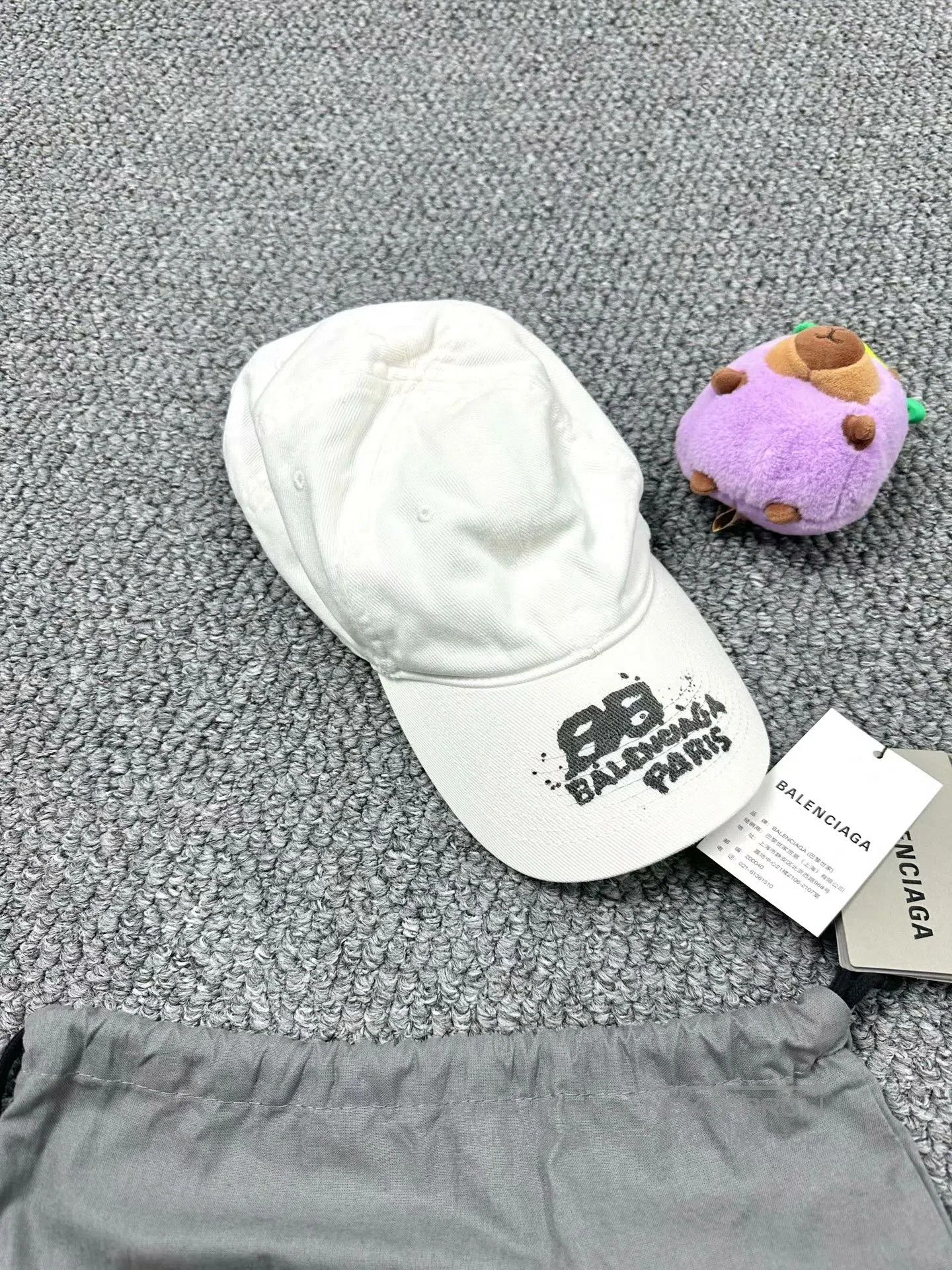 Balenciaga Balenciaga size M White Splatter Letter Logo Baseball Cap| Size ONE SIZE - 2 Thumbnail