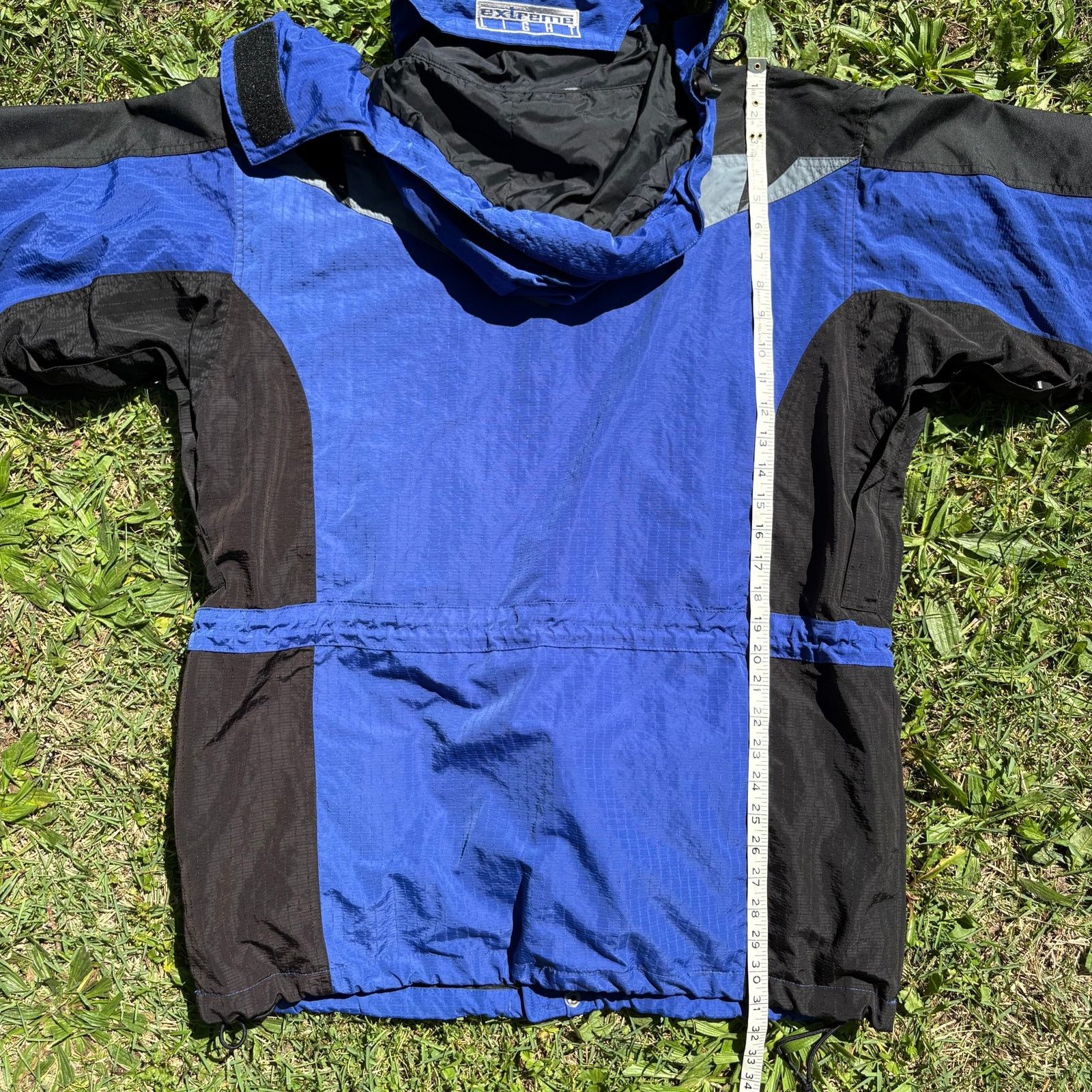 The North Face × Vintage Vintage 1990s The North Face Extreme Light Periwinkle Jacket Size US L / EU 52-54 / 3 - 7 Thumbnail