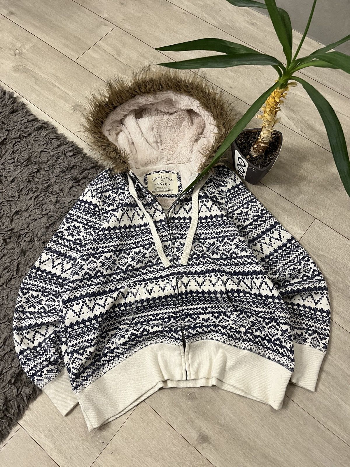 Other 🔥CRAZY LGB If Six Was Nine Style Faux Fur Zip Hoodie Jacket Size US M / EU 48-50 / 2 - 9 Thumbnail