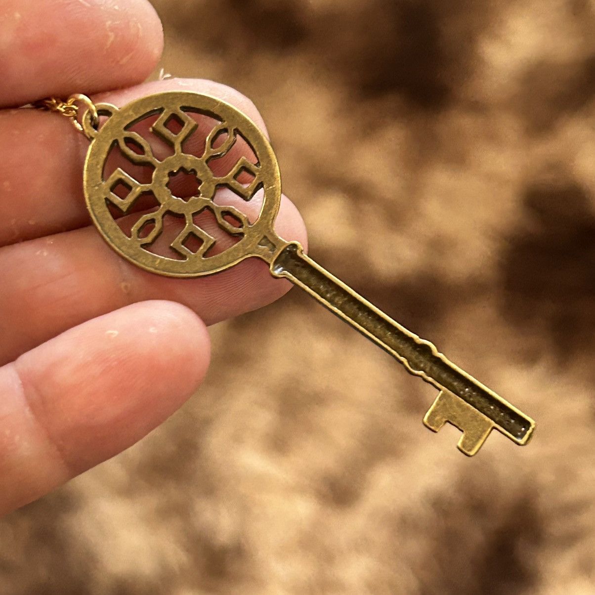 Handmade Handcrafted brass skeleton key pendant on chain necklace Size ONE SIZE - 6 Thumbnail