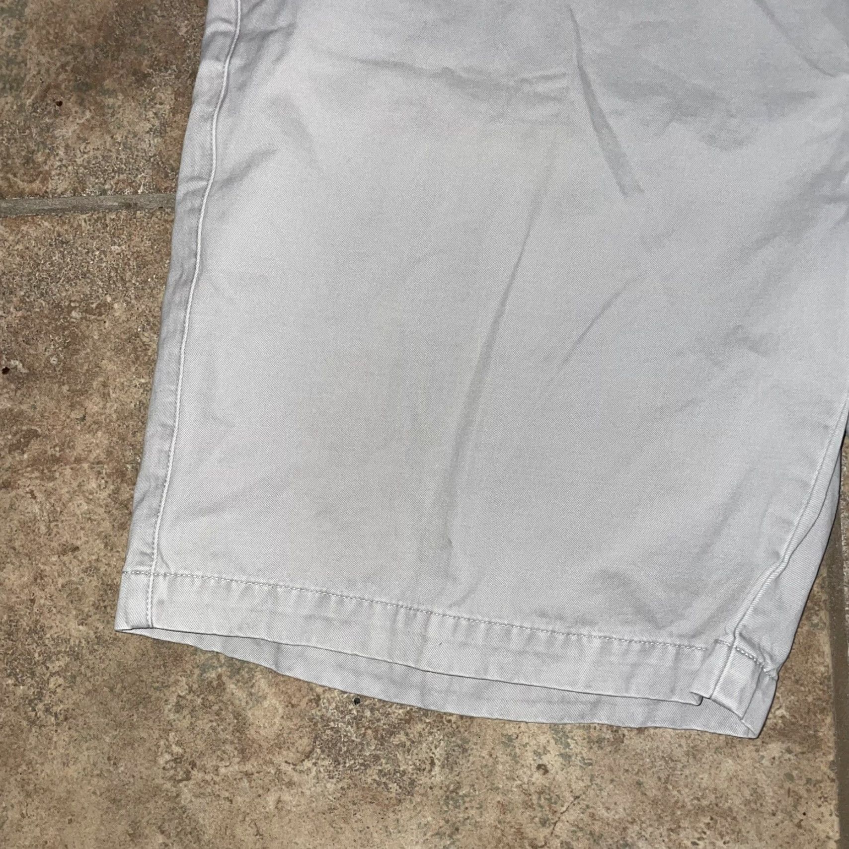 Peter Millar Peter Millar Beige Shorts 100% Cotton Made In Peru Mens 38 Beige Chino Cotton Mens 38 Peru Size US 38 / EU 54 - 3 Thumbnail