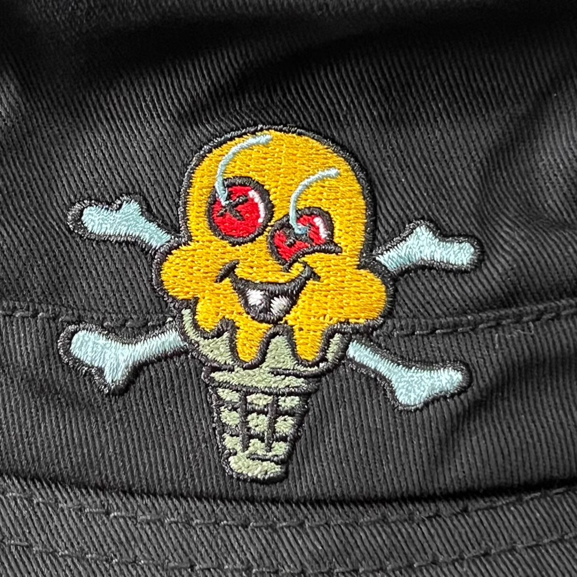 Billionaire Boys Club BBC ICECREAM Cherry Ice Cream Embroidered Bucket Hat Q7 Size ONE SIZE - 7 Thumbnail