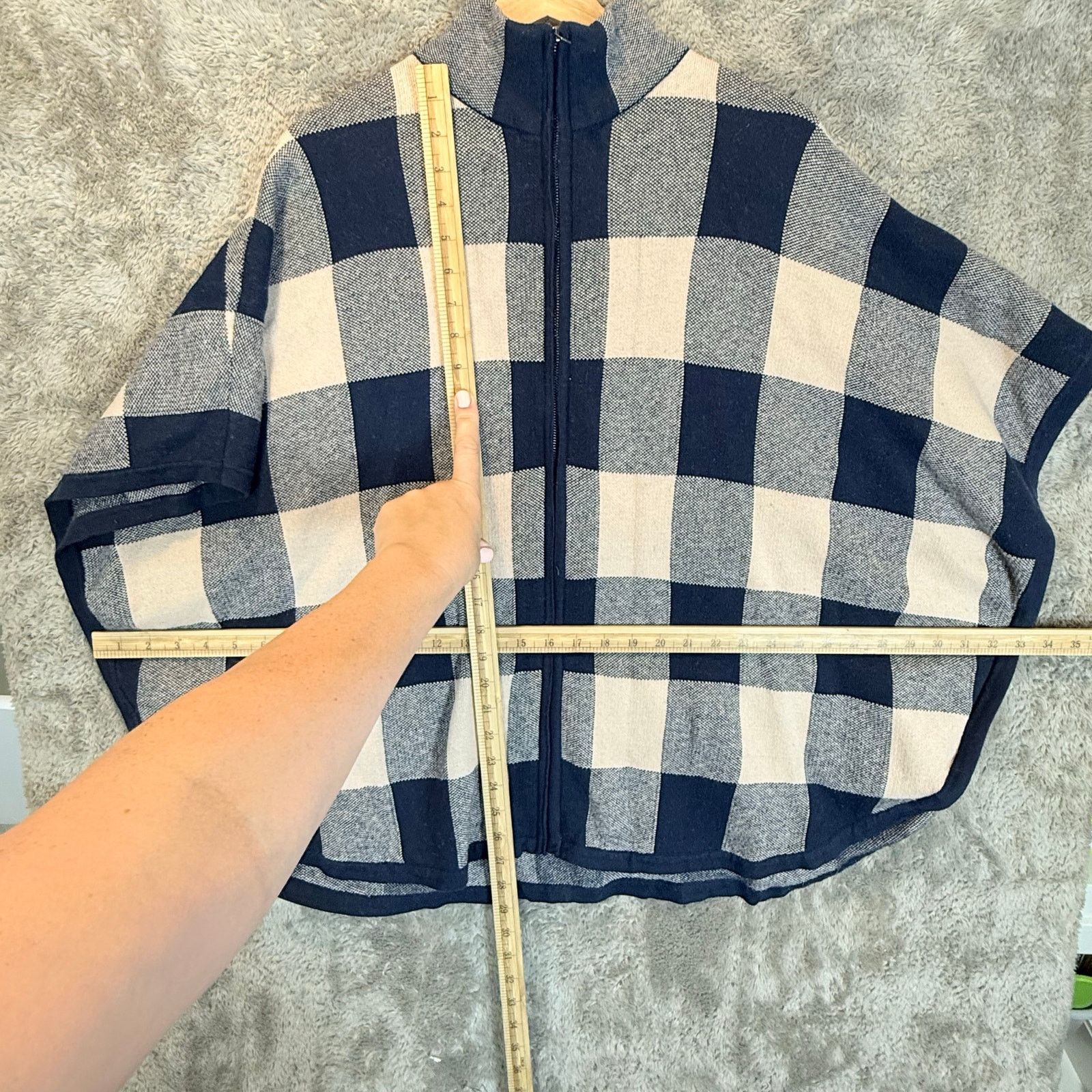 Jones New York Jones 0X 1X XL Sweater Poncho Cape Gingham Buffalo Plaid Size XL / US 12-14 / IT 48-50 - 7 Thumbnail