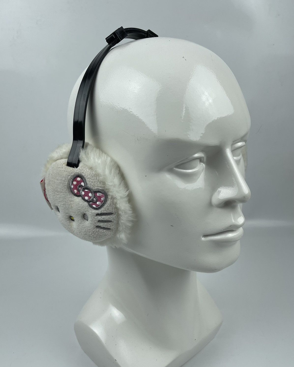 Anime hello kitty ear warmer tc13 Size ONE SIZE - 3 Thumbnail